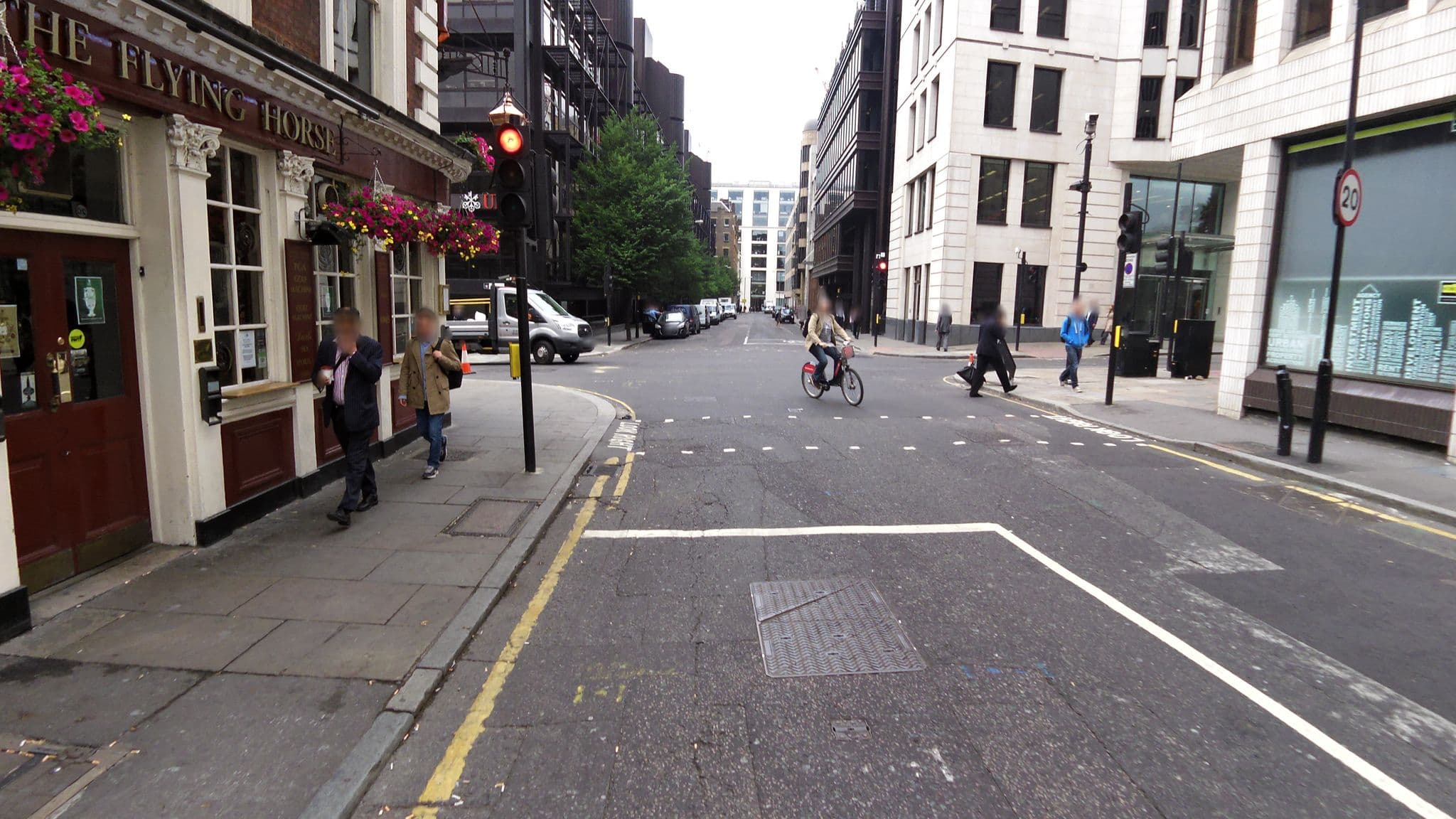 Street view near The Liverpool Street Hostel, Barbican — © kieran (CC BY-SA · Mapillary)