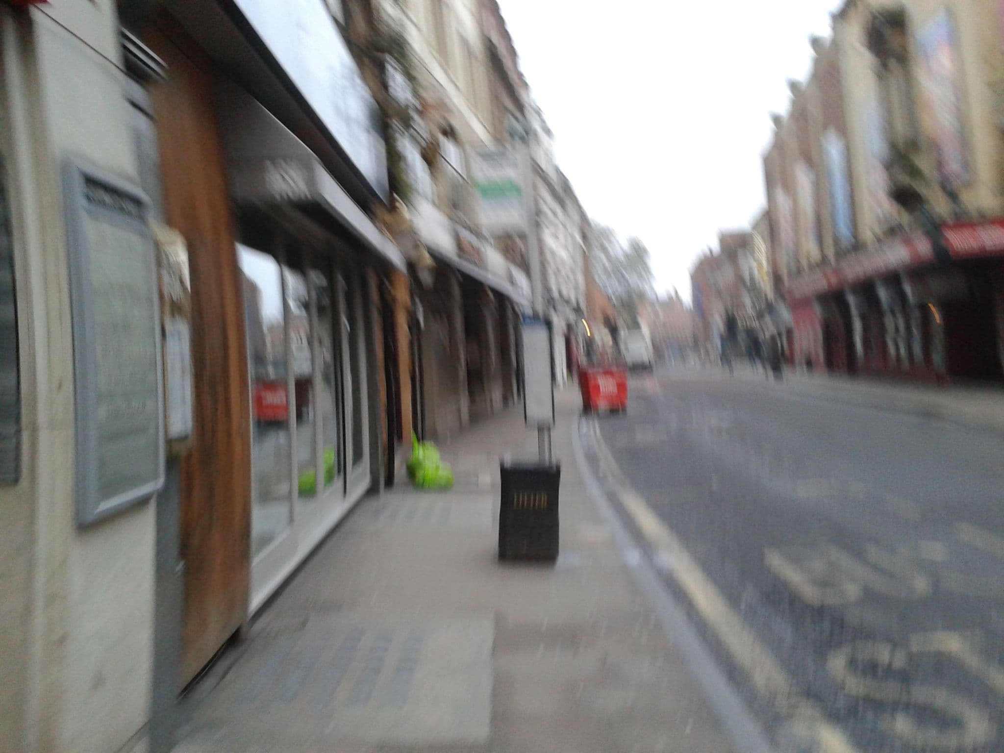 Street view near George Street Hotel, Oxford — © fred (CC BY-SA · Mapillary)