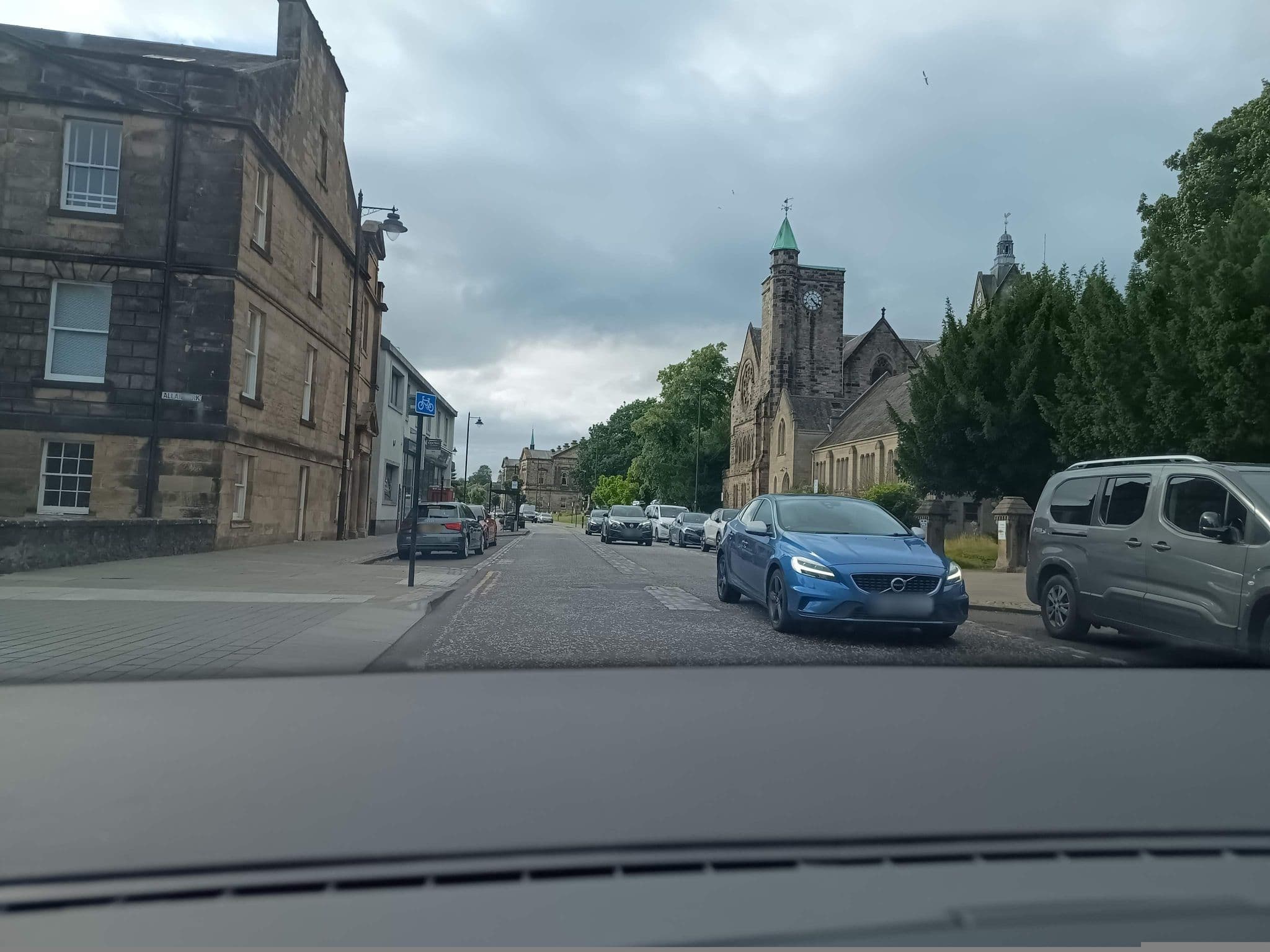 Street view near Castle Walk Bed & Breakfast, Stirling — © zuse (CC BY-SA · Mapillary)