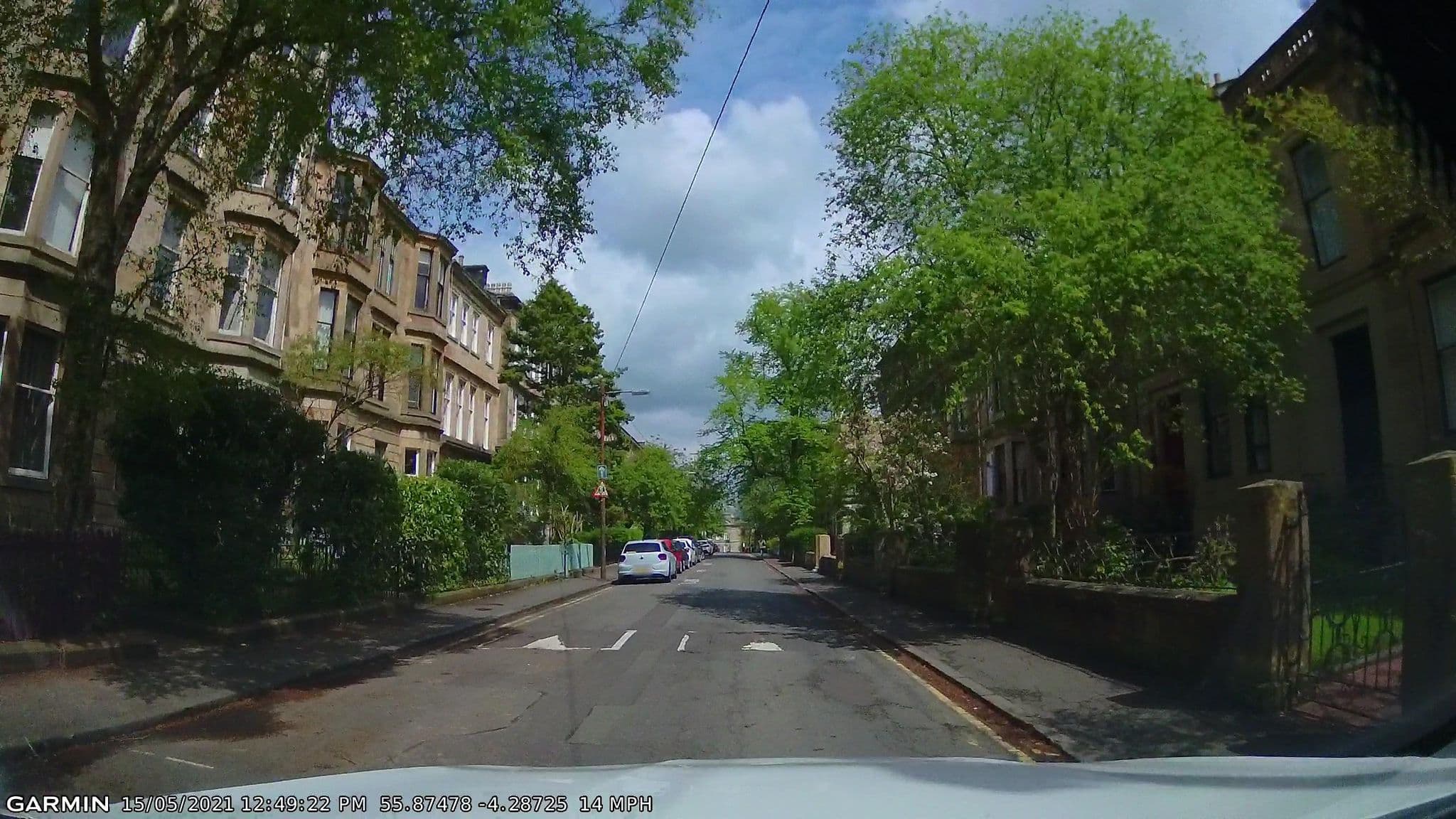 Street view near Chez Nous, Glasgow — © gmc (CC BY-SA · Mapillary)