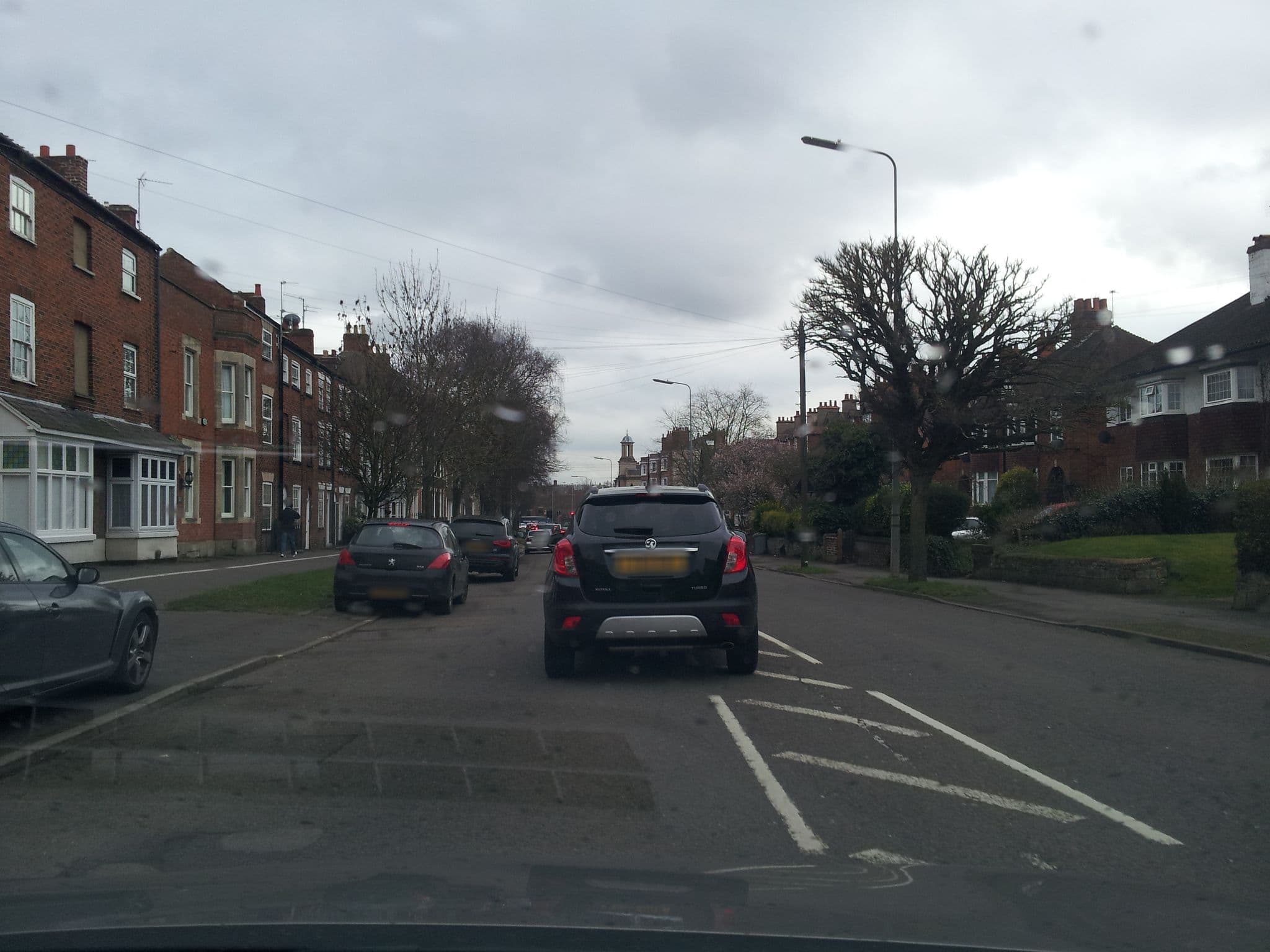 Street view near Red House Guest House, Grantham — © adam2 (CC BY-SA · Mapillary)