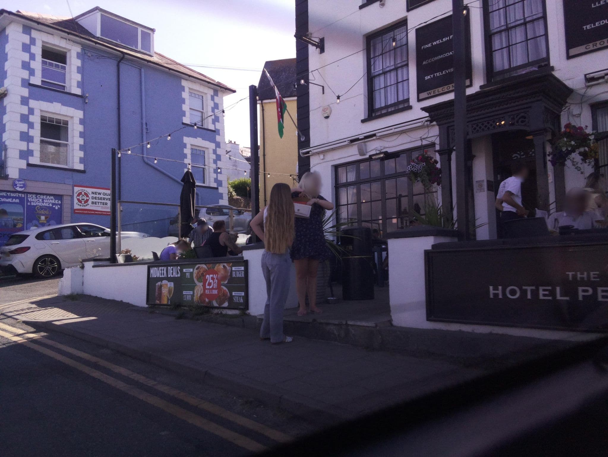 Street view near Penwig Hotel, Aberaeron — © southglos (CC BY-SA · Mapillary)