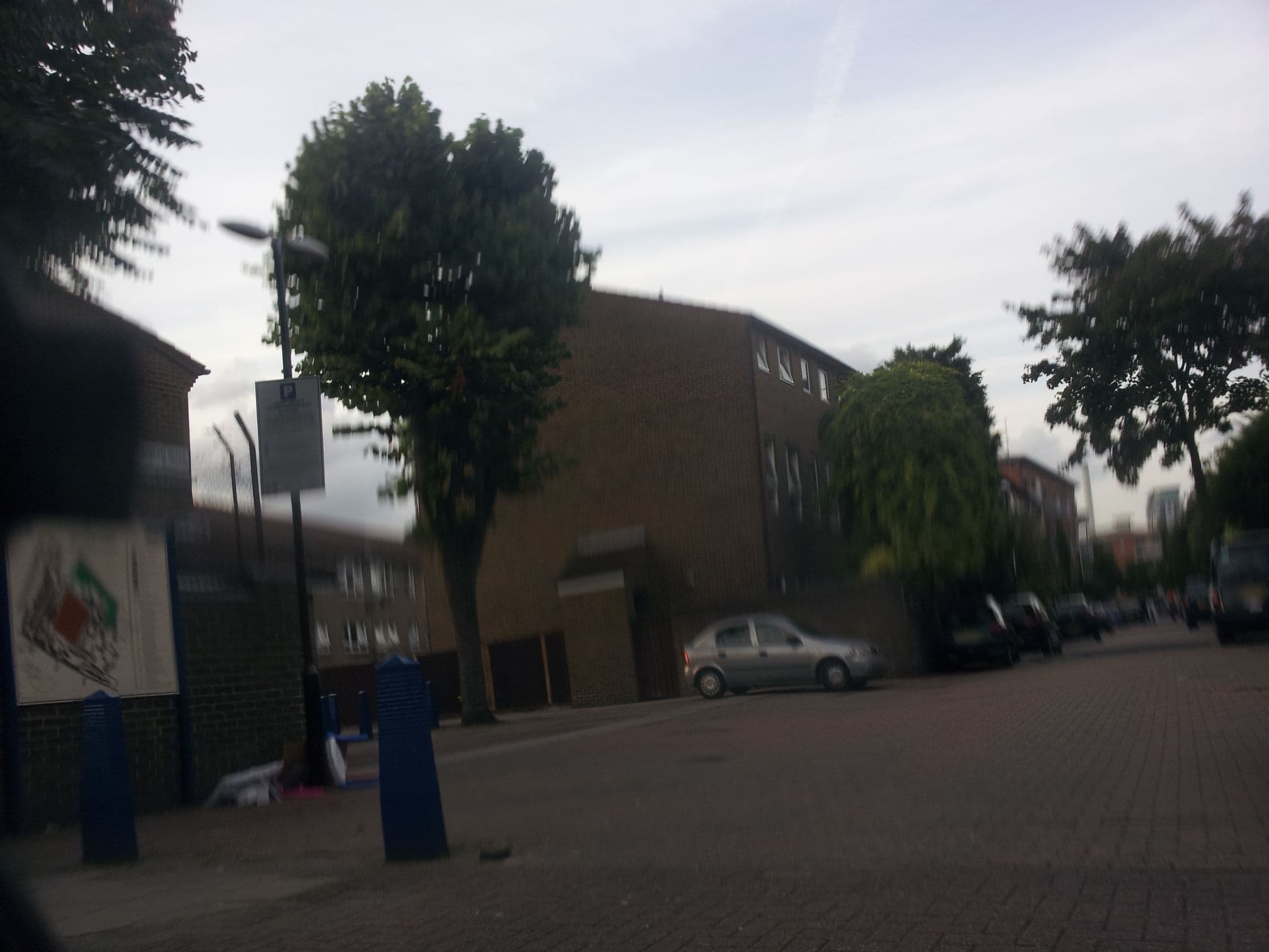 Street view near Sonder The Prince, Lambeth — © paulbiv (CC BY-SA · Mapillary)