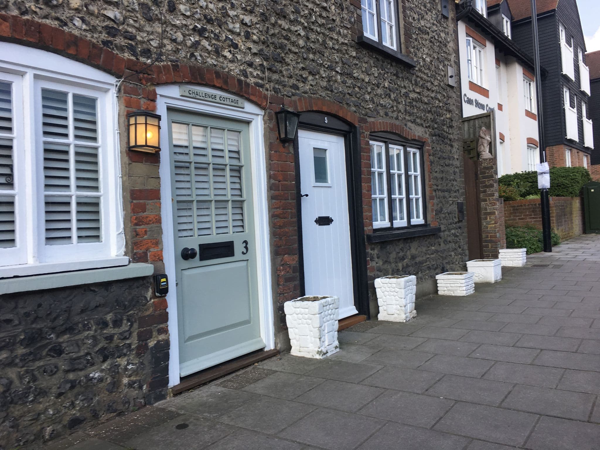 Street view near Arden Guest House, Arundel — © gness (CC BY-SA · Mapillary)