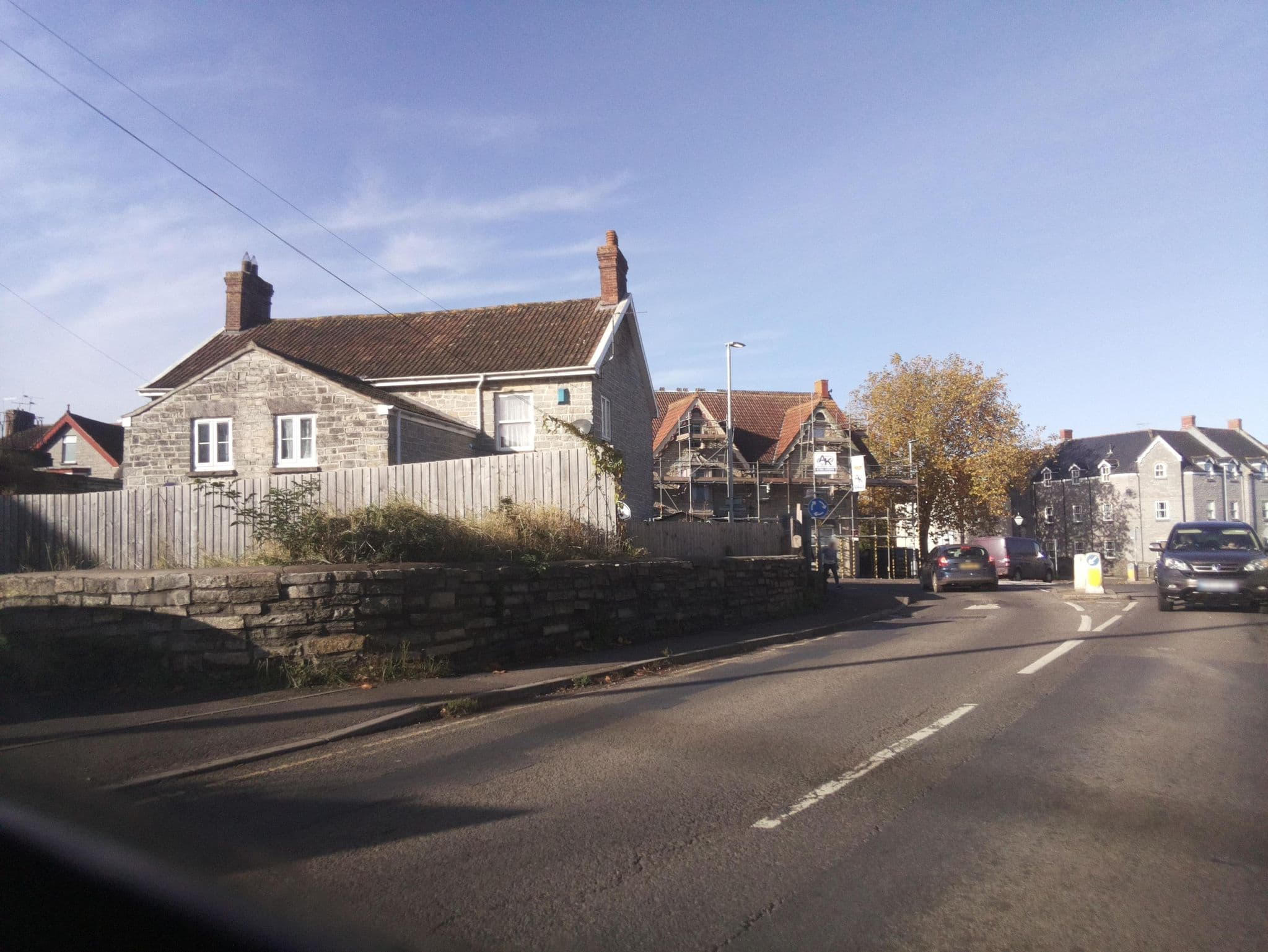 Street view near Wessex Hotel, Street — © southglos (CC BY-SA · Mapillary)