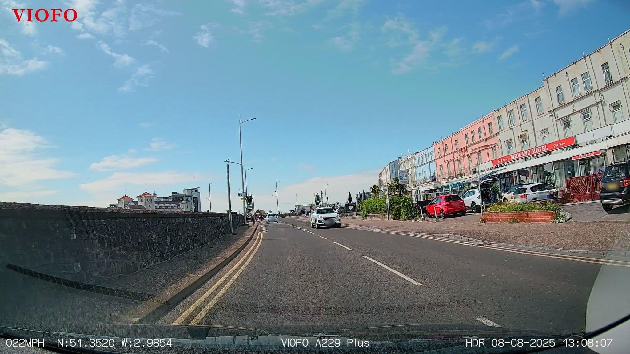Street view near Midland Hotel, Weston-super-Mare — © RyanBush (CC BY-SA · Mapillary)