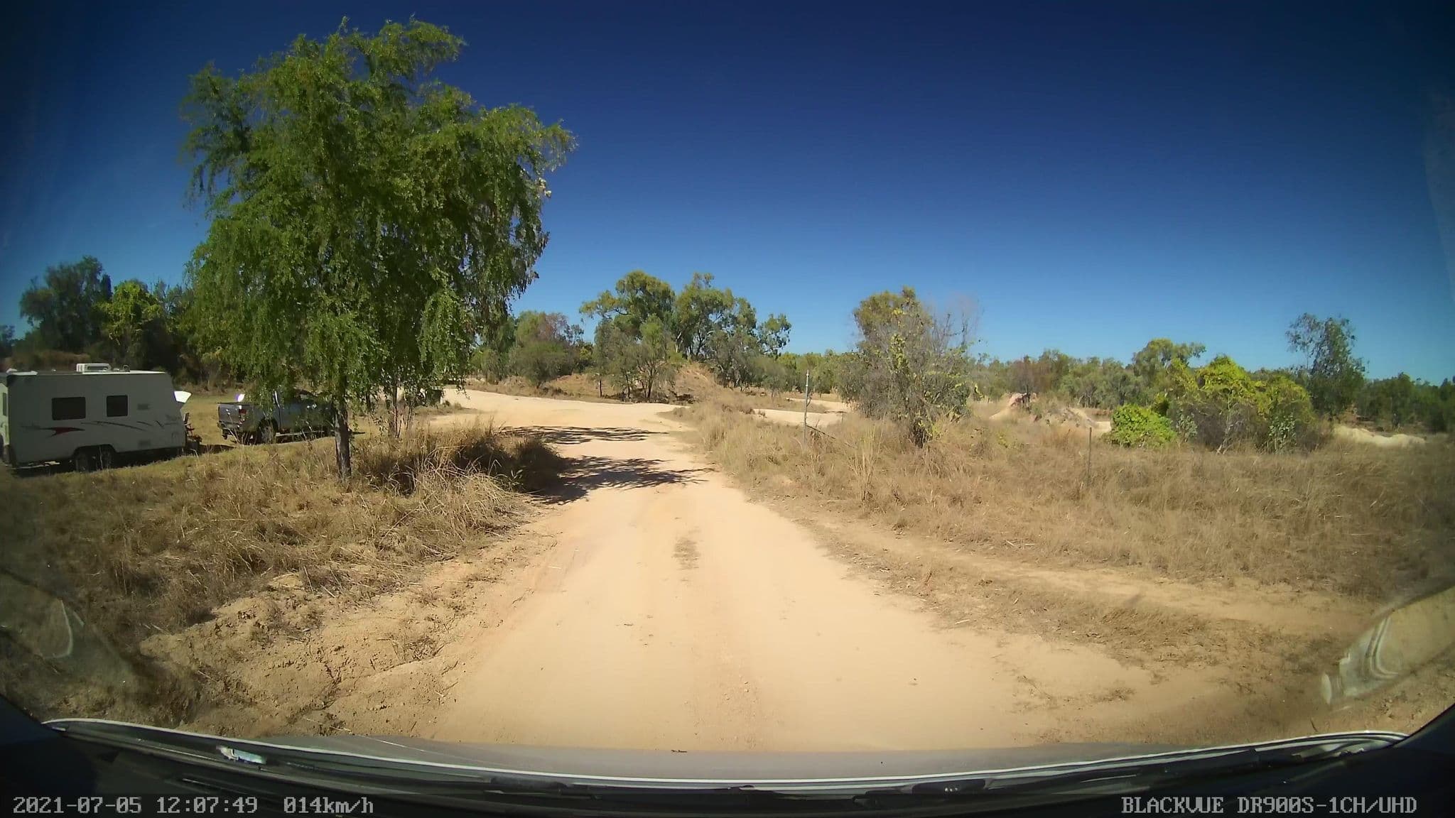Street view near Cumberland Mine Historic Site, Dimbulah — © bob3bob3 (CC BY-SA · Mapillary)