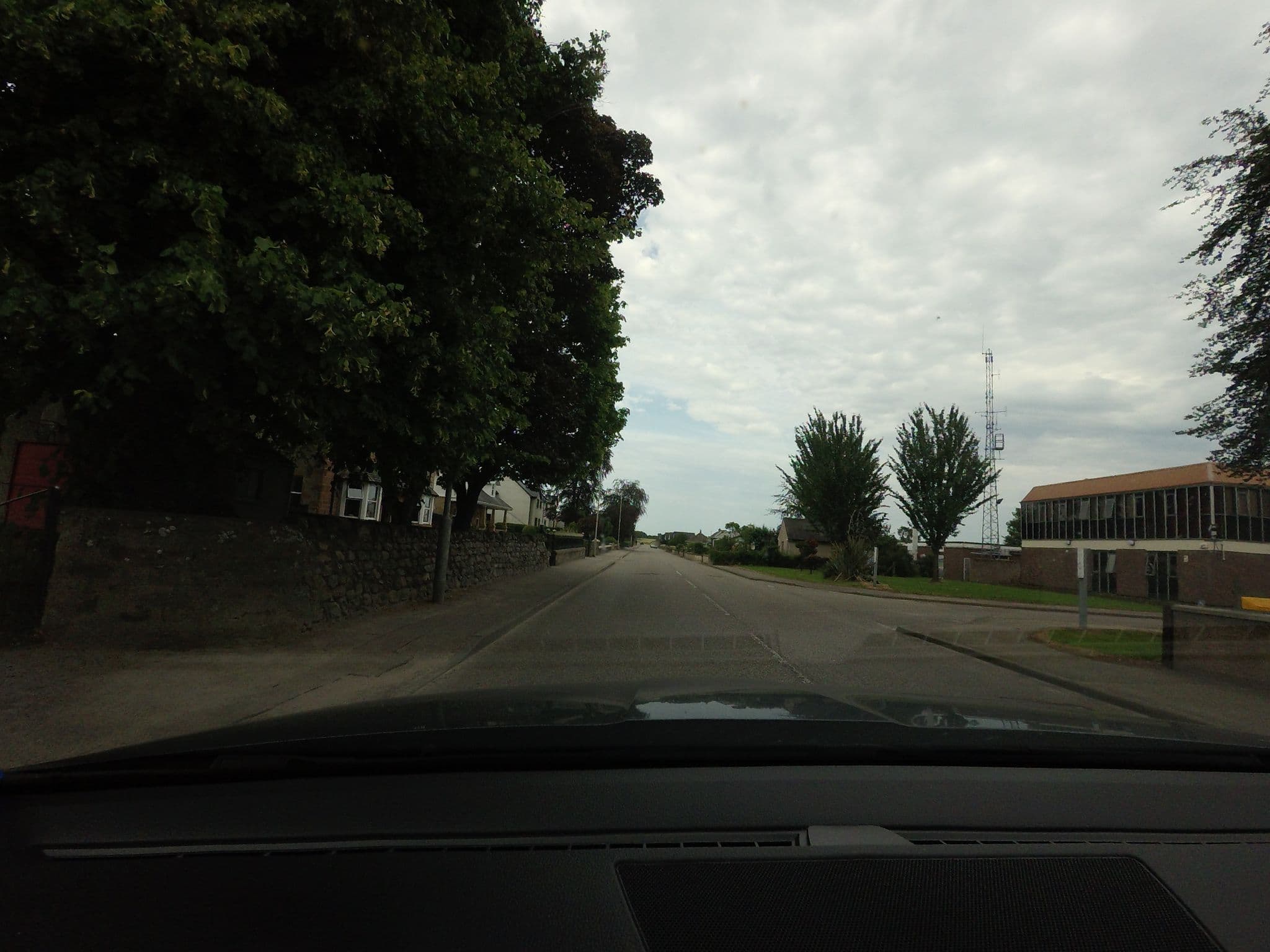 Street view near Tullochard Guest House, Alness — © tallguy (CC BY-SA · Mapillary)