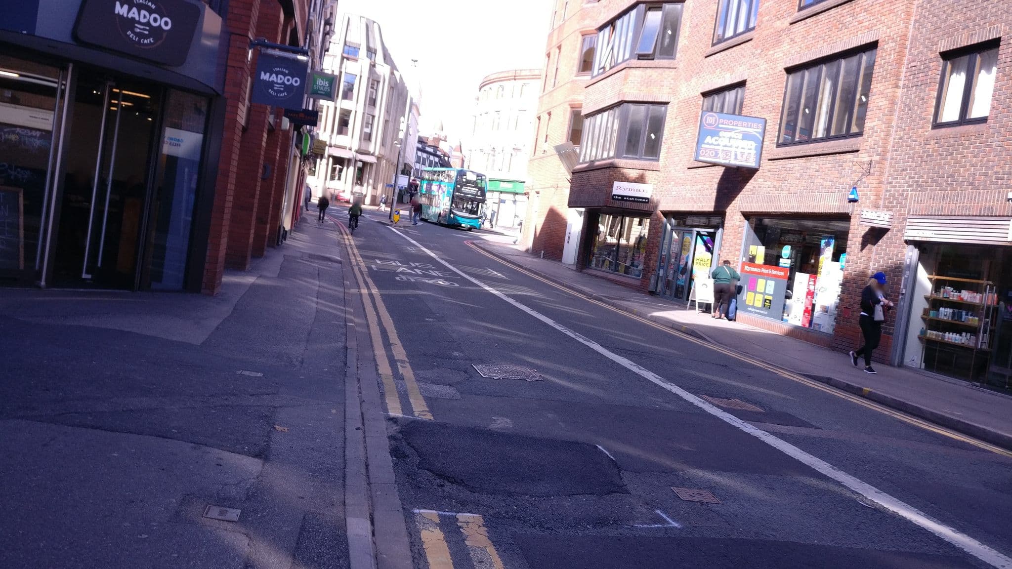 Street view near Garner Hotel Reading City Centre, Reading — © jpennycook (CC BY-SA · Mapillary)
