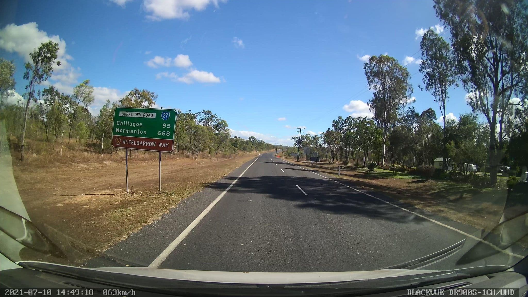 Street view near Dimbulah Caravan Park, Dimbulah — © bob3bob3 (CC BY-SA · Mapillary)