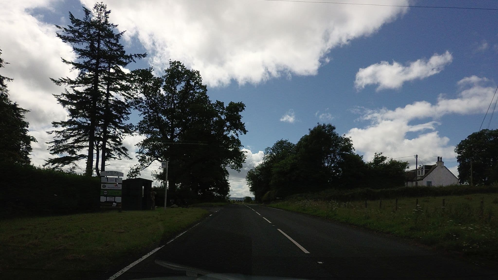 Street view near Lodge House, Balfron — © hobgoblin (CC BY-SA · Mapillary)