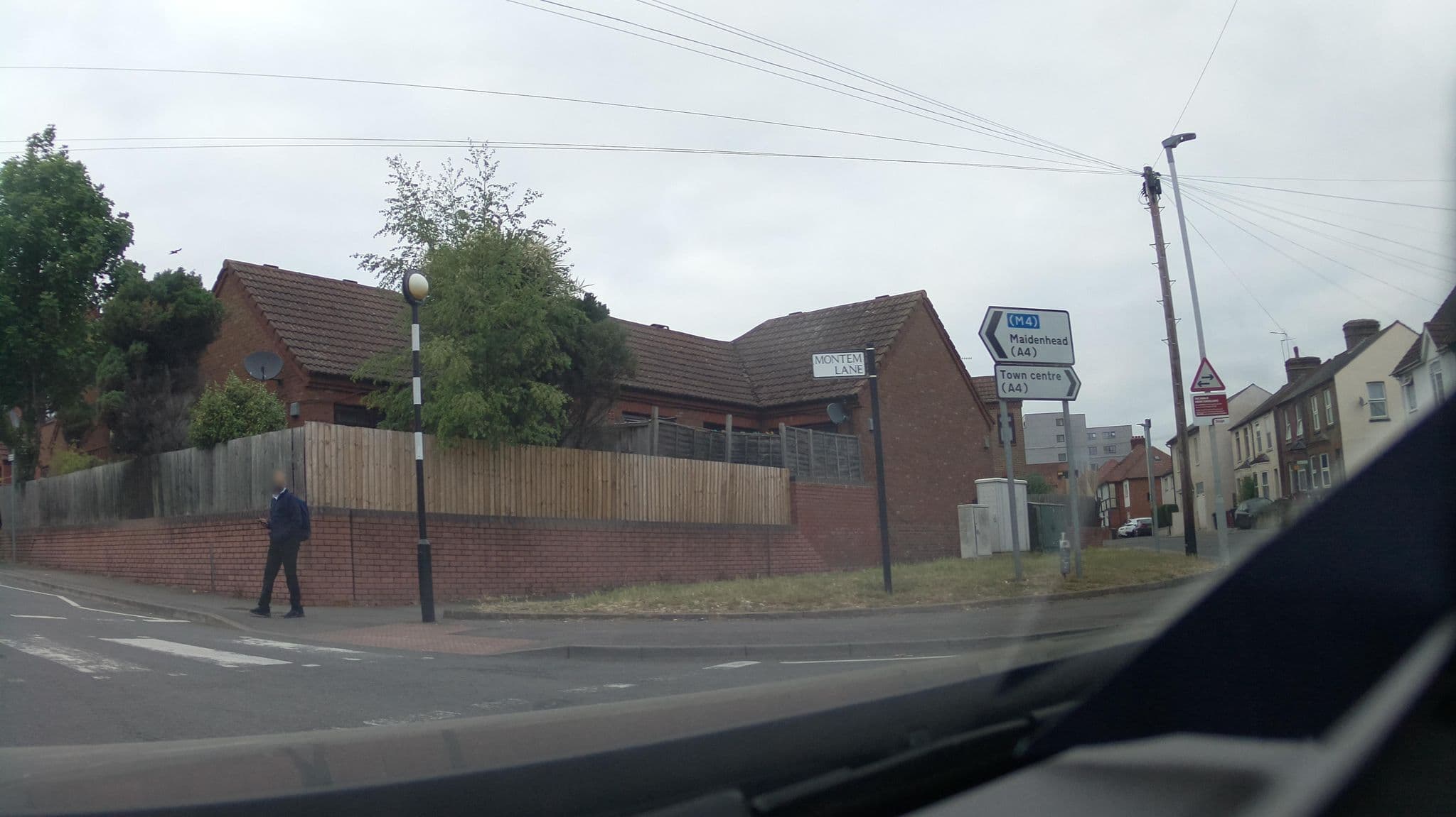 Street view near Nights Inn, Slough — © southglos (CC BY-SA · Mapillary)