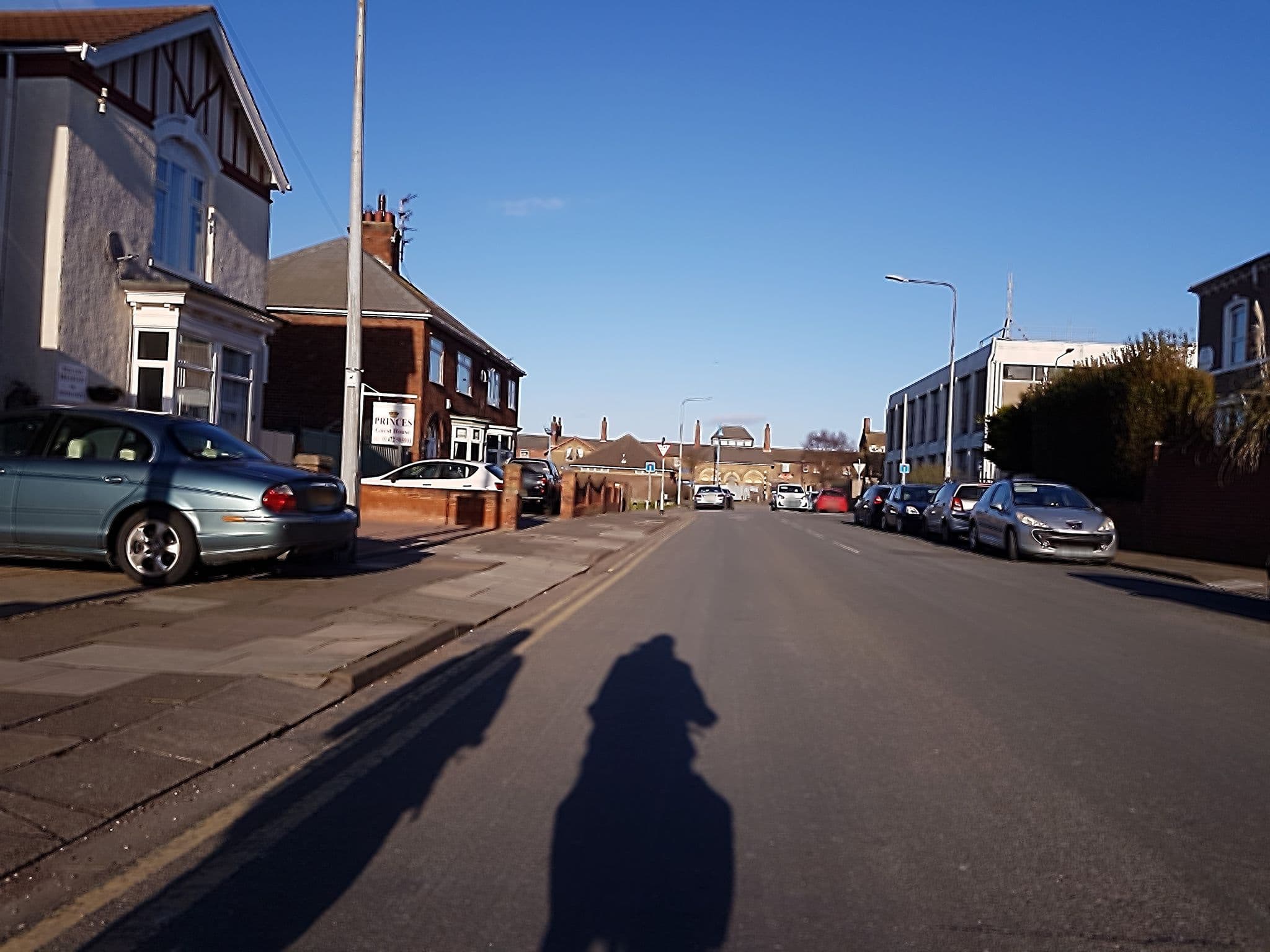 Street view near Arlana Guest House, Cleethorpes — © cyclestreets (CC BY-SA · Mapillary)