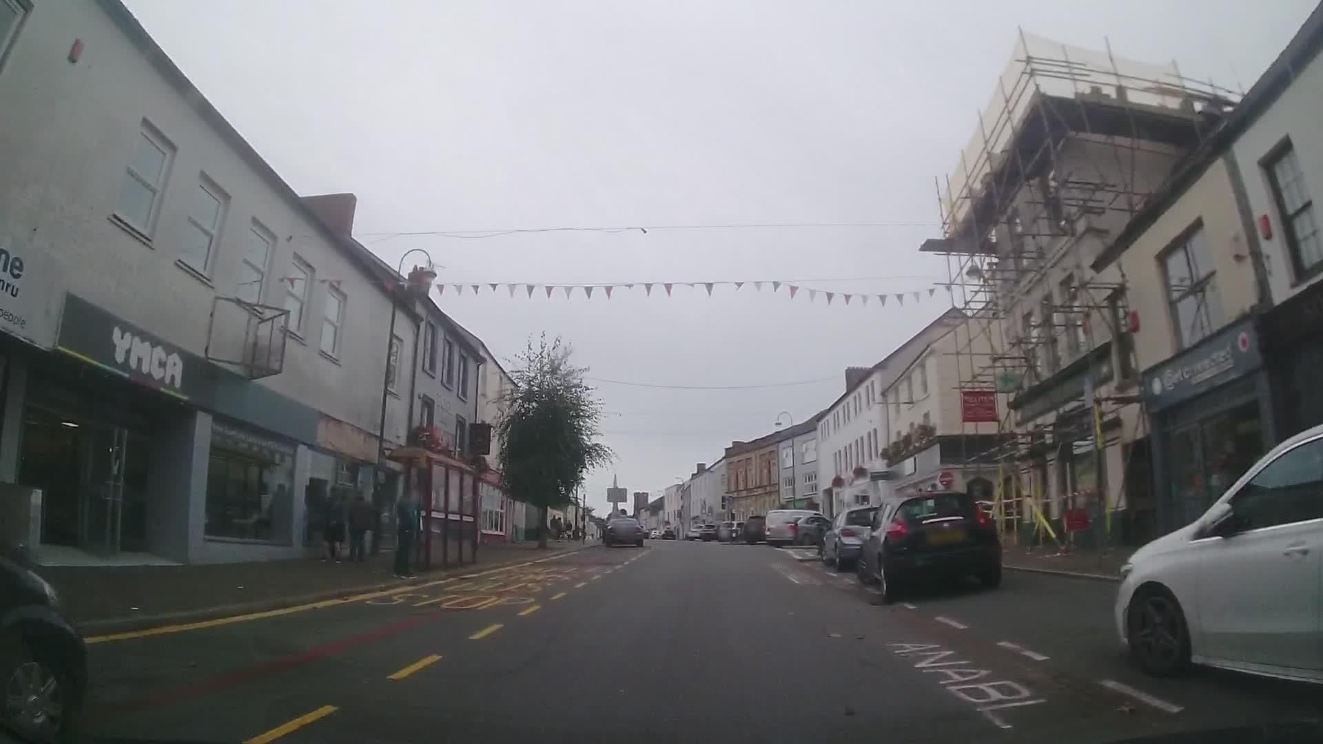Street view near Boars Head Hotel, Carmarthen — © trigpoint (CC BY-SA · Mapillary)