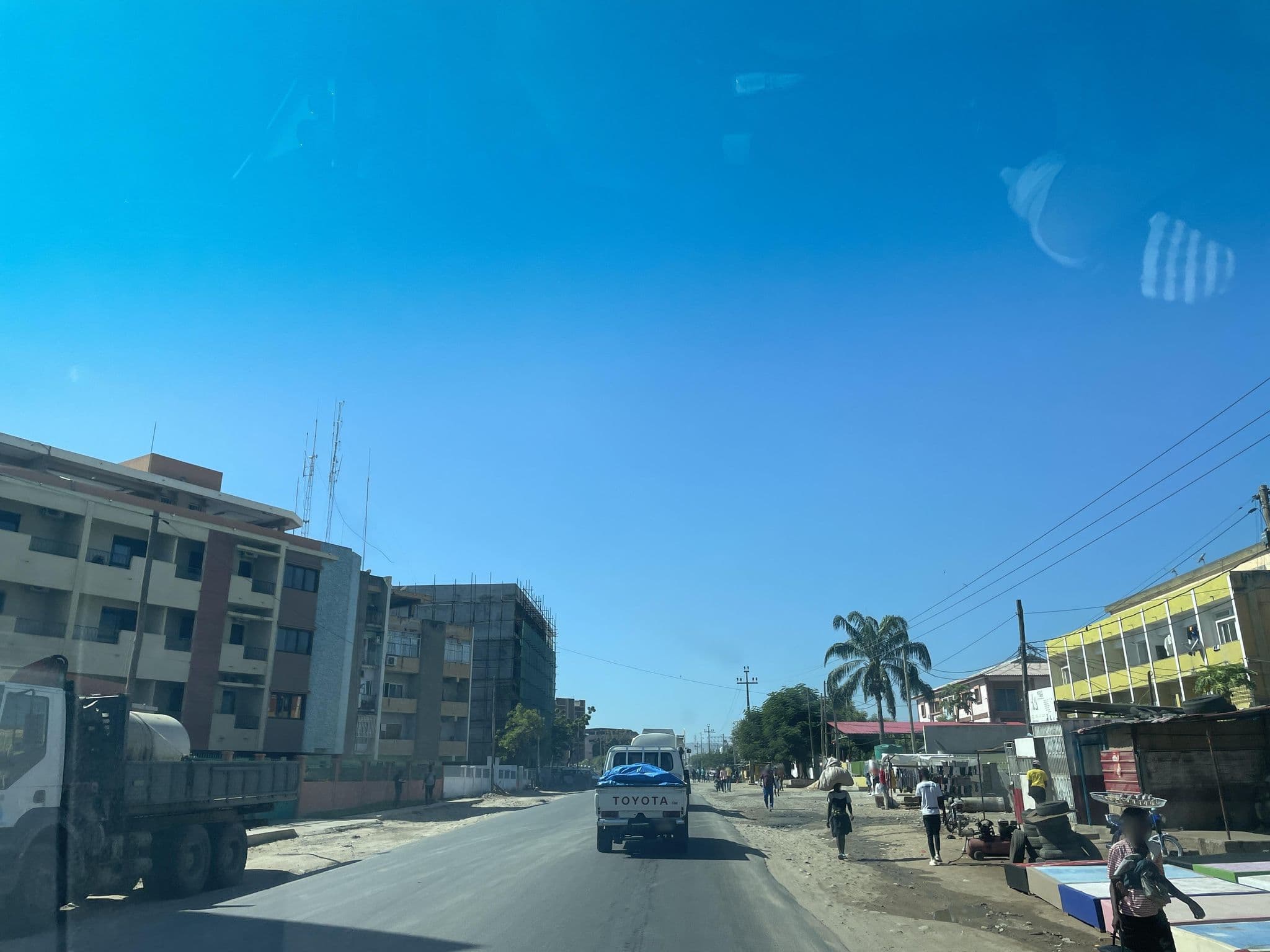 Street view near Hotel VUNGE Kita, Lobito — © Manolo23 (CC BY-SA · Mapillary)