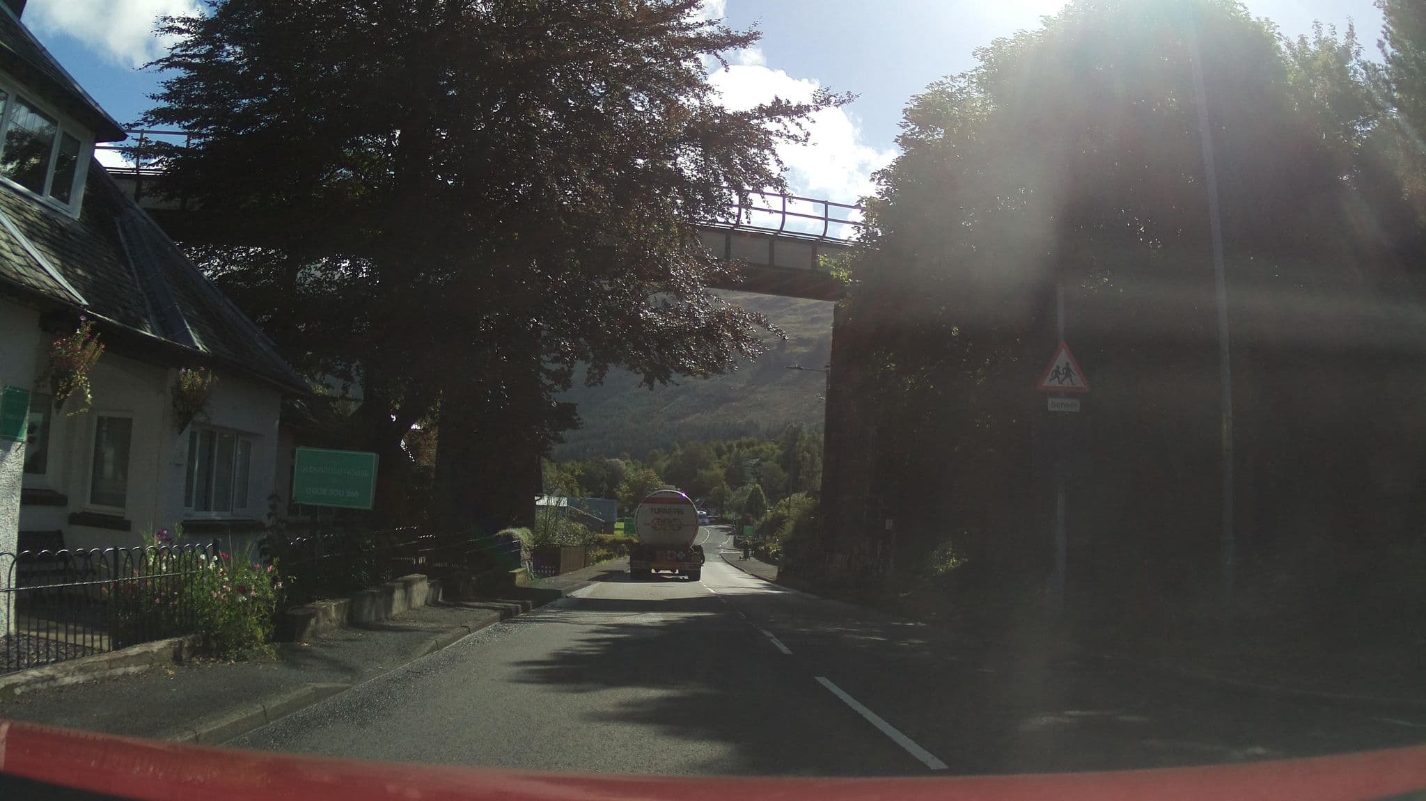 Street view near Glenbruar B&B, Callander — © southglos (CC BY-SA · Mapillary)