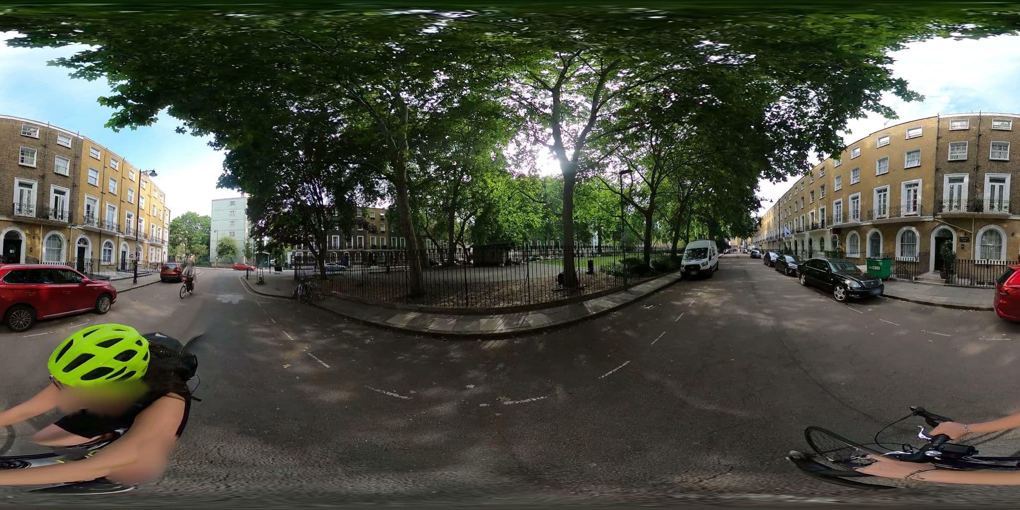 Street view near The Gyle, King's Cross — © cernbyln (CC BY-SA · Mapillary)