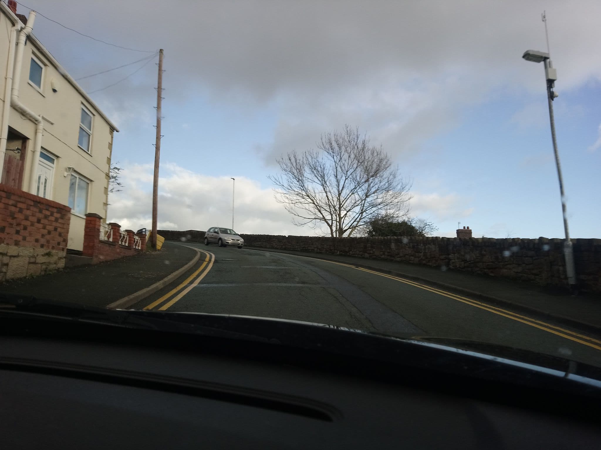 Street view near Cefn Mawr Barber, Ruabon — © trigpoint (CC BY-SA · Mapillary)