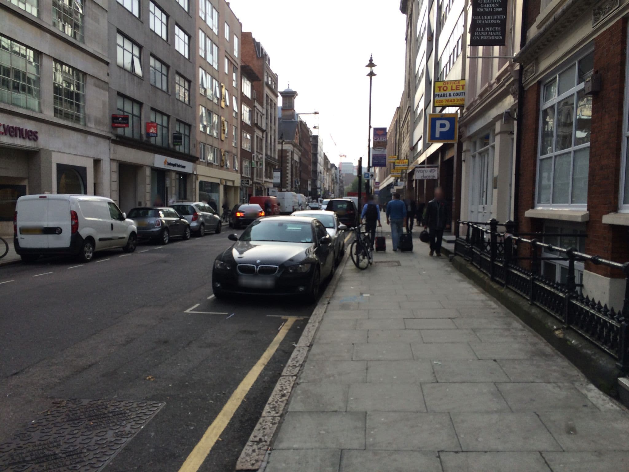 Street view near Avari Apartments - Hatton Collection, Clerkenwell — © hendo (CC BY-SA · Mapillary)