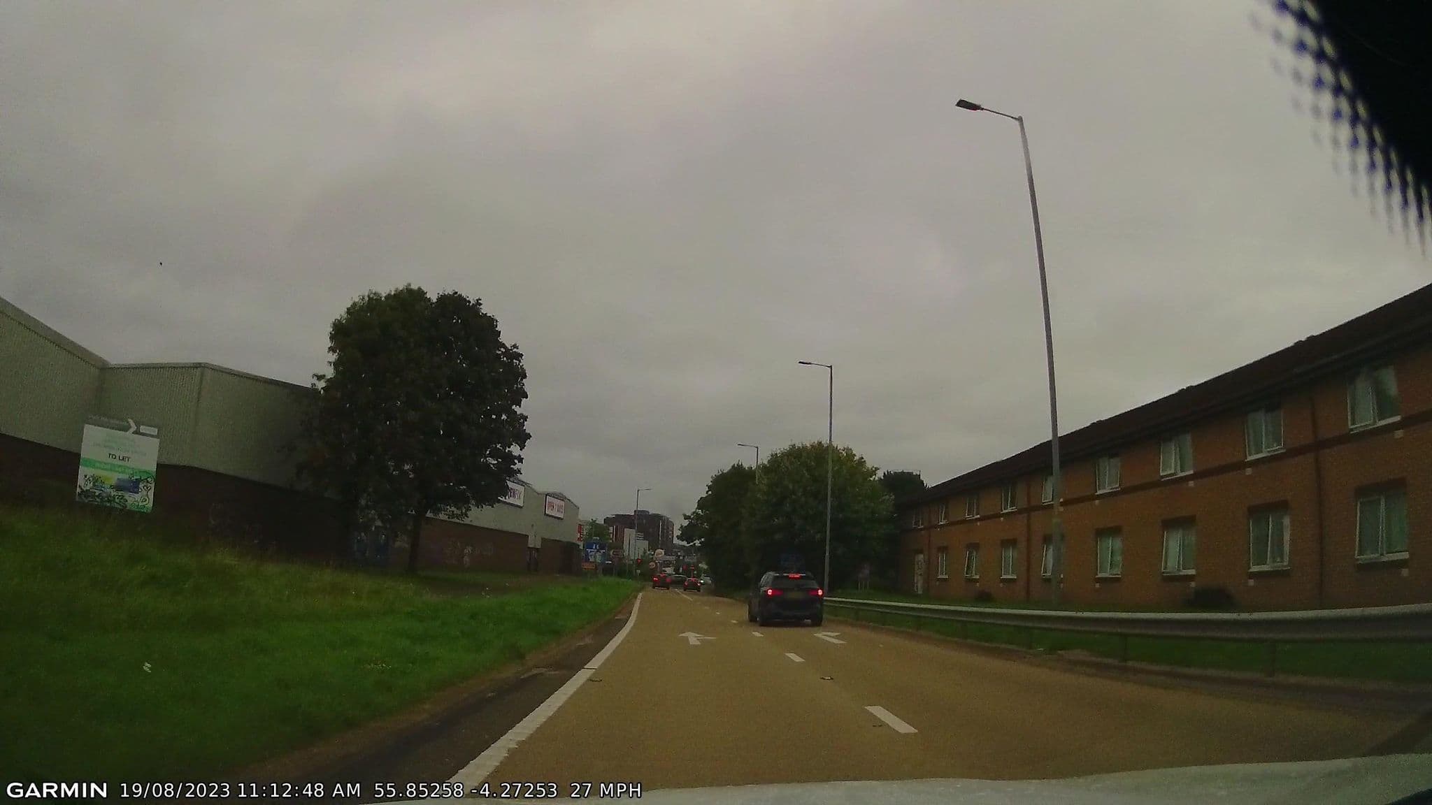 Street view near Travelodge, Glasgow — © gmc (CC BY-SA · Mapillary)