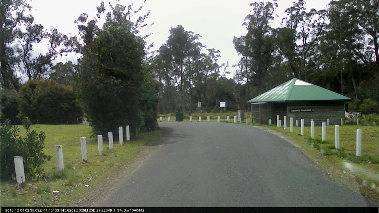 Street view near Fossey River Rest Area, Romaine — © bob3bob3 (CC BY-SA · Mapillary)
