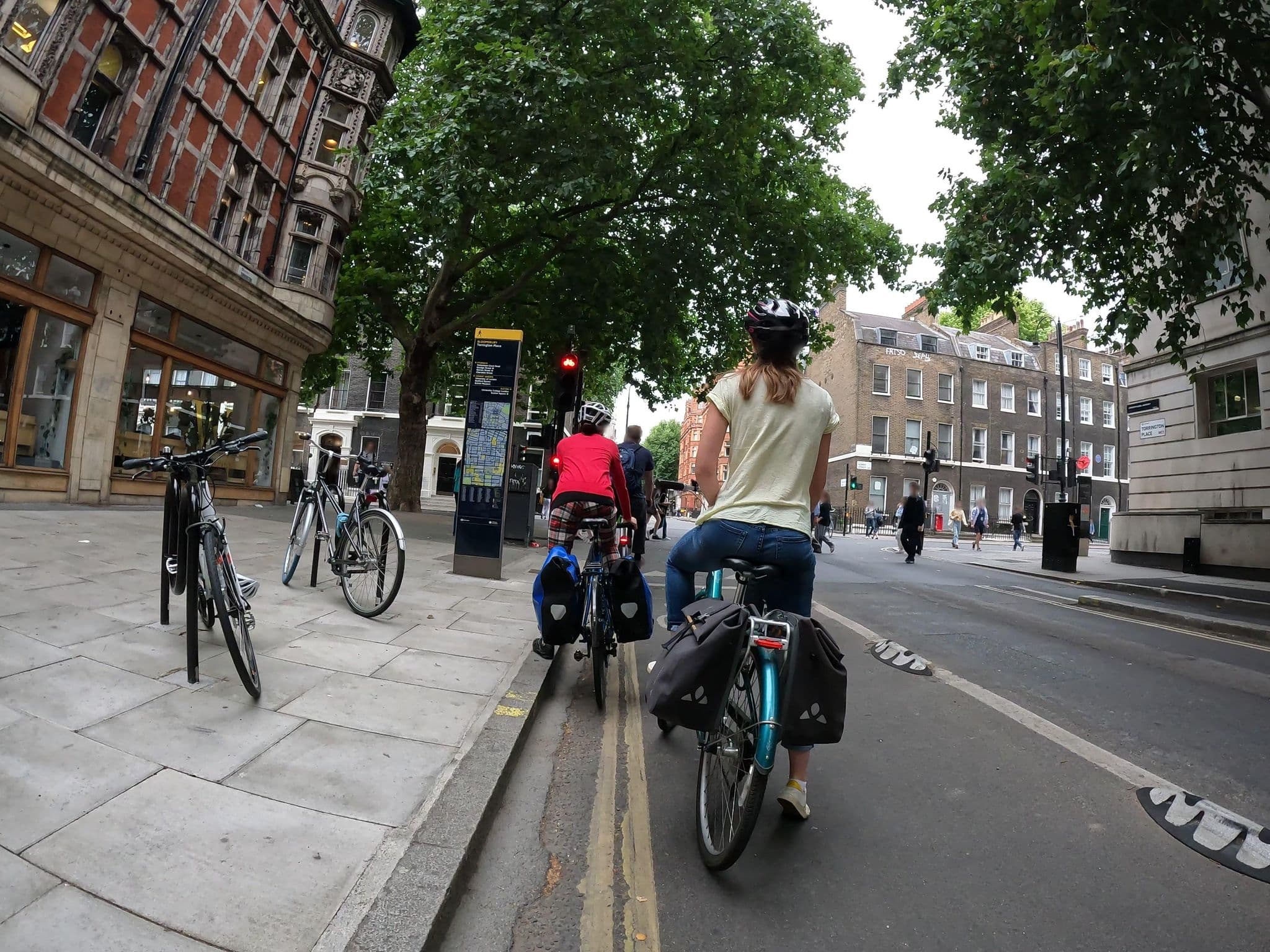 Street view near Regency House Hotel, Soho — © erias (CC BY-SA · Mapillary)