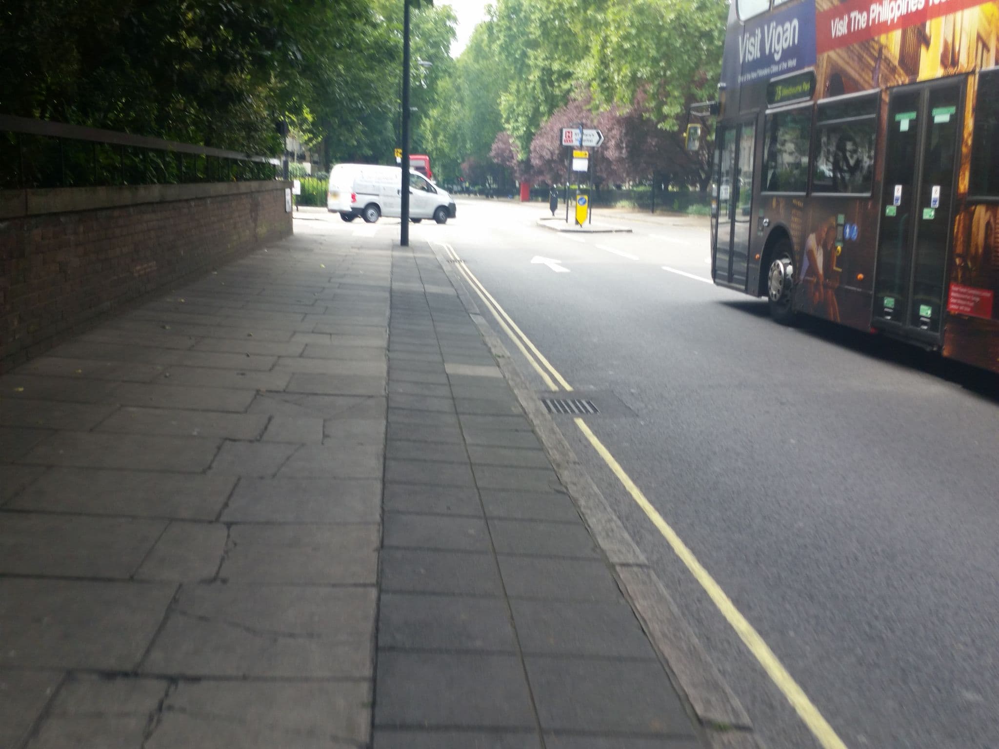 Street view near White House Hotel, Hyde Park