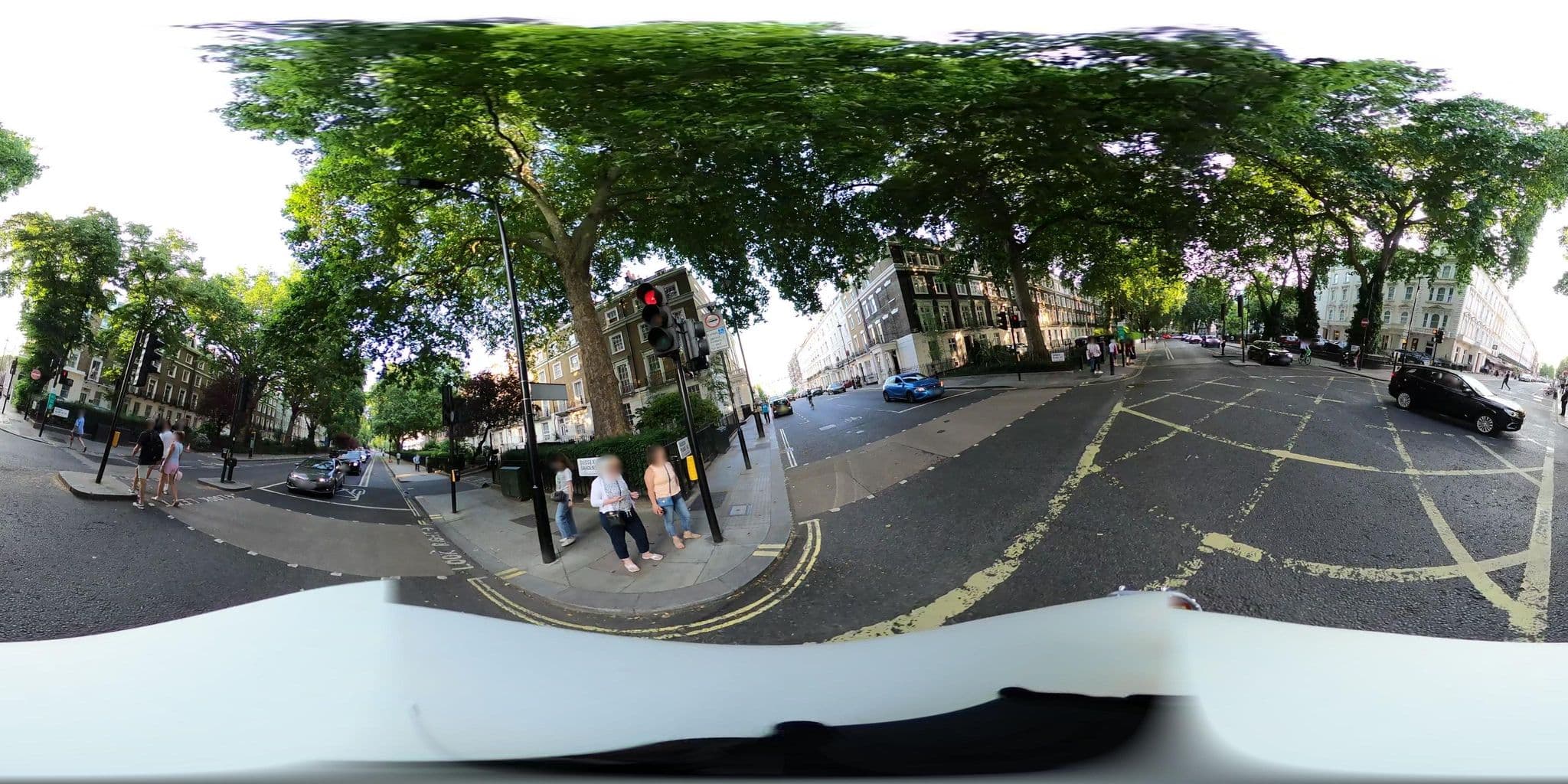 Street view near Stylotel, Hyde Park — © NatchaponJ (CC BY-SA · Mapillary)
