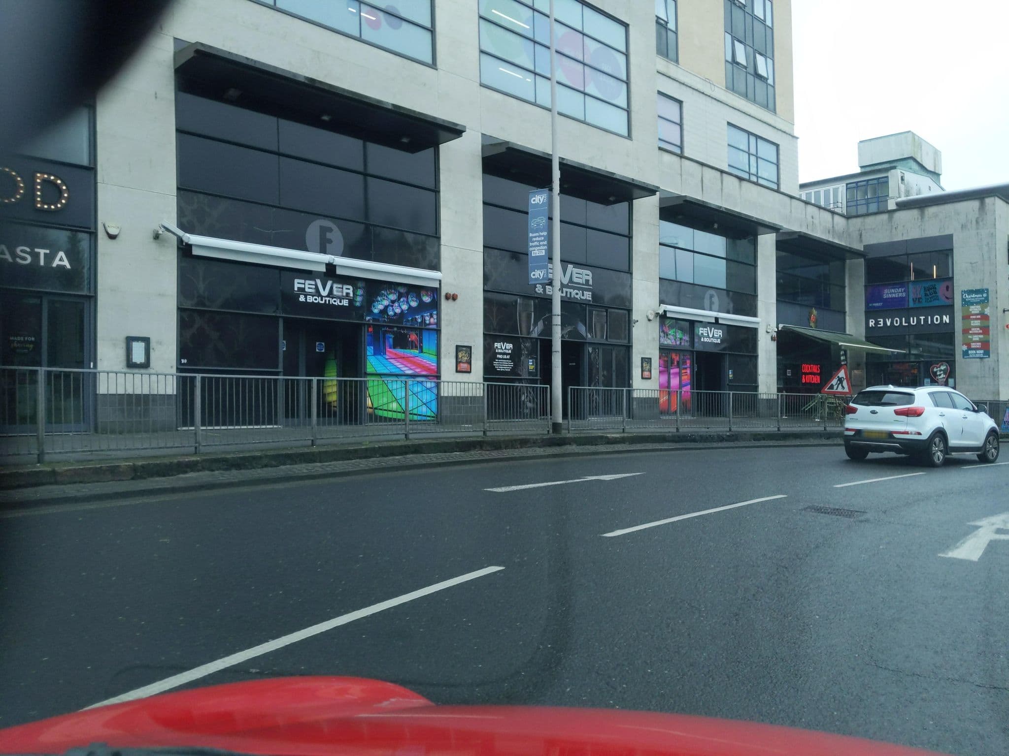 Street view near Travelodge, Plymouth — © WaggyDog (CC BY-SA · Mapillary)