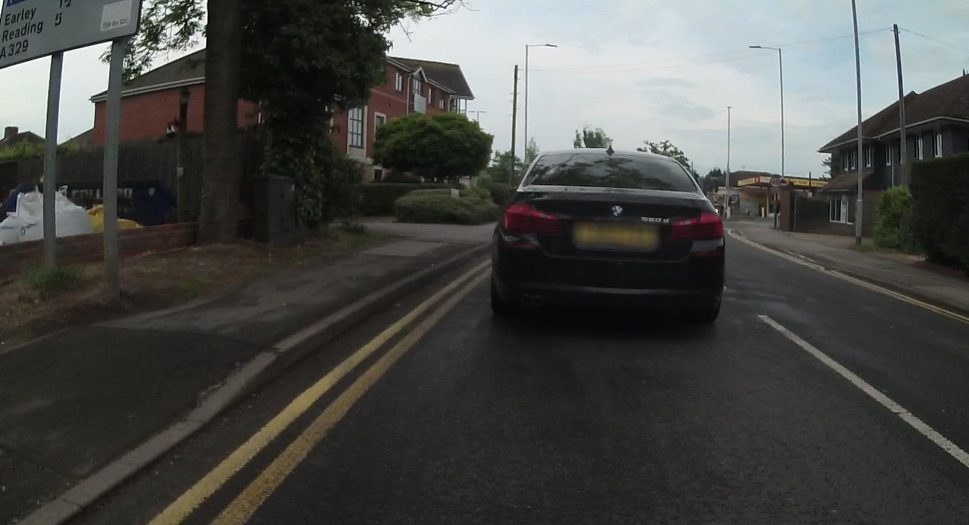 Street view near Anne's B&B, Lower Earley — © jpennycook (CC BY-SA · Mapillary)