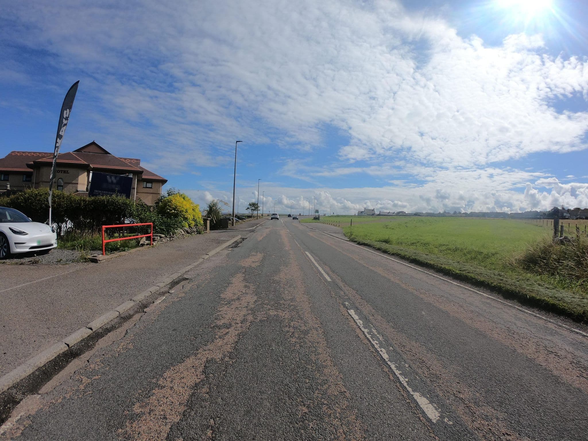 Street view near The Weigh Inn, Thurso — © joostjakob (CC BY-SA · Mapillary)