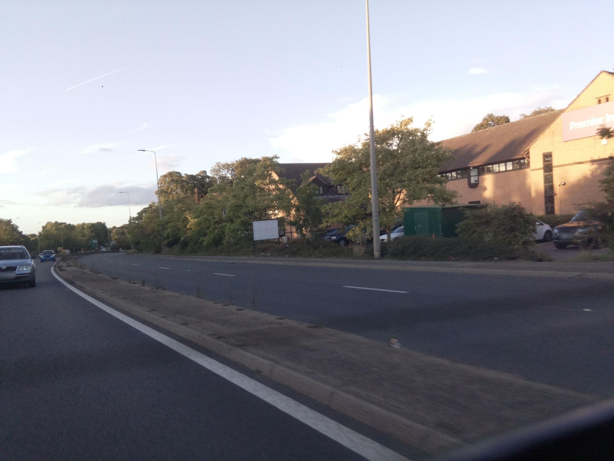 Street view near Premier Inn, Hardingstone — © southglos (CC BY-SA · Mapillary)