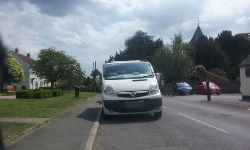 Street view near The Black Lion, Teynham — © paulbiv (CC BY-SA · Mapillary)