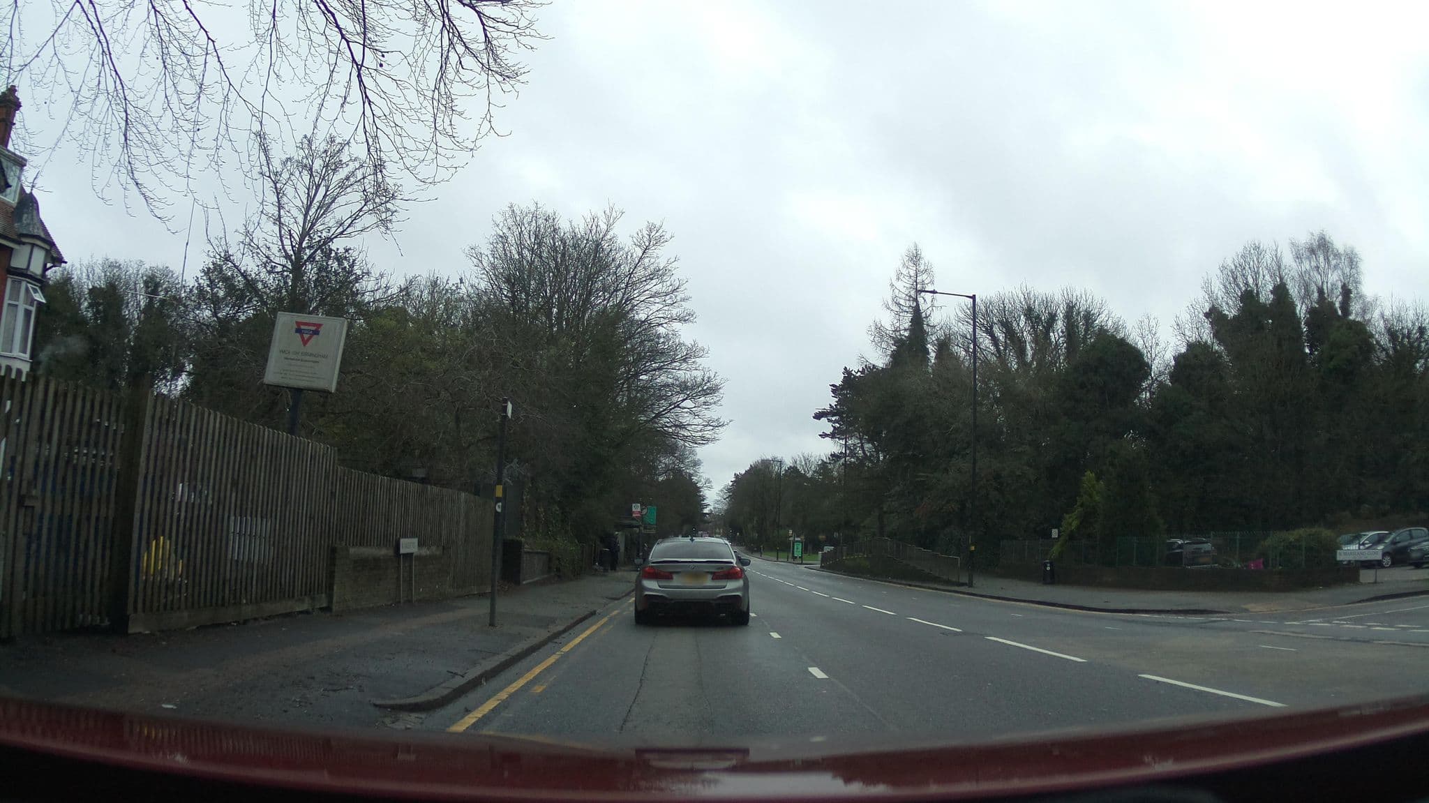Street view near Fountain Court Hotel, Smethwick — © southglos (CC BY-SA · Mapillary)