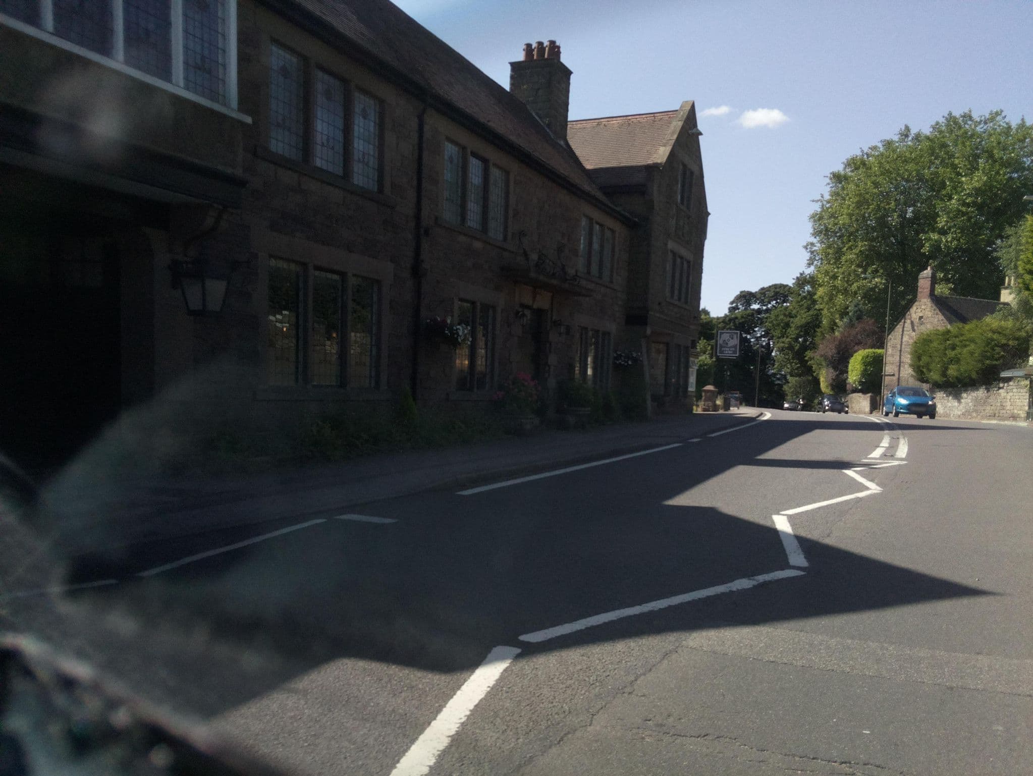 Street view near Strutt Arms Hotel, Duffield — © southglos (CC BY-SA · Mapillary)