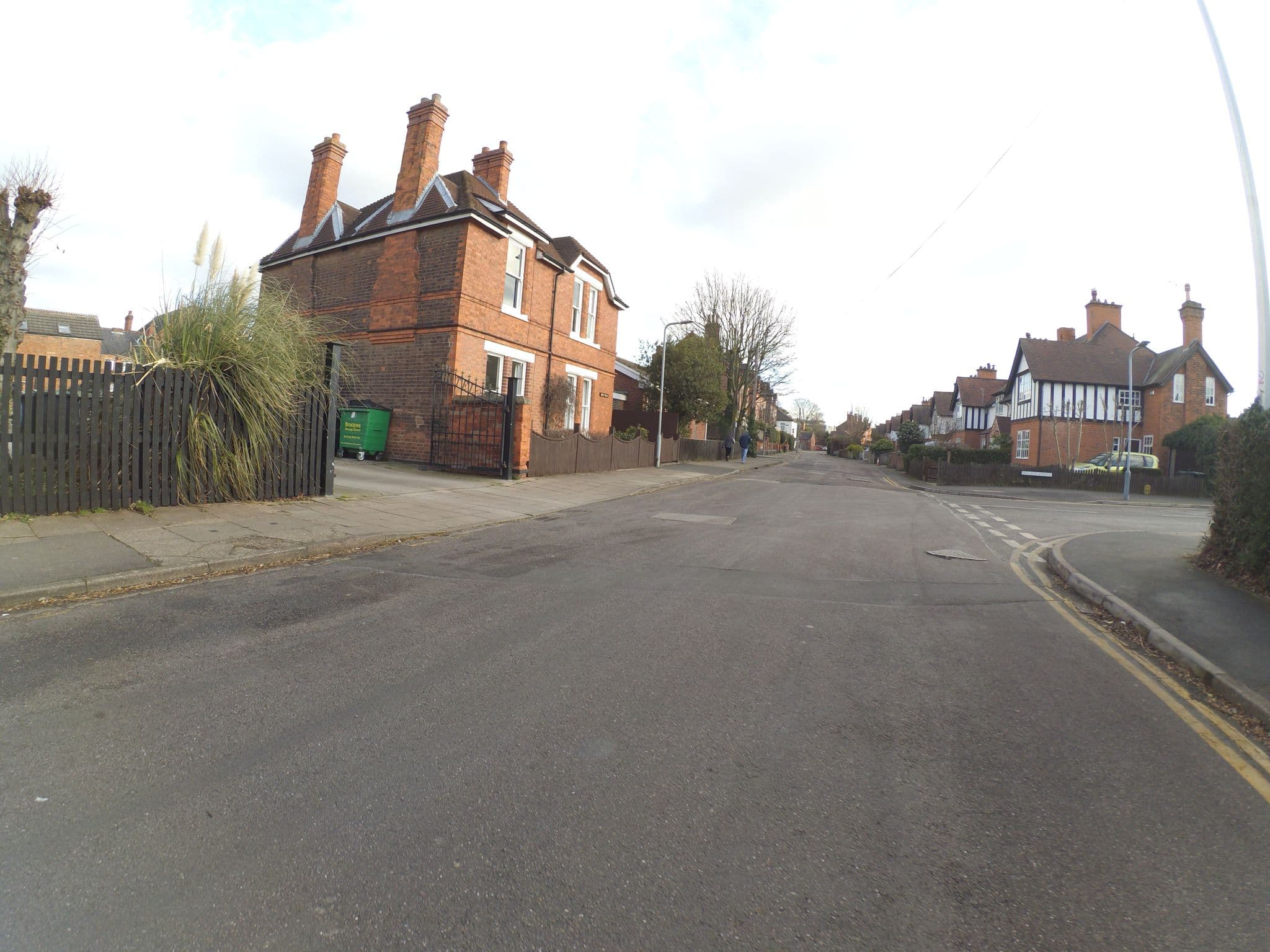 Street view near Hylands Hotel, Long Eaton — © gness (CC BY-SA · Mapillary)