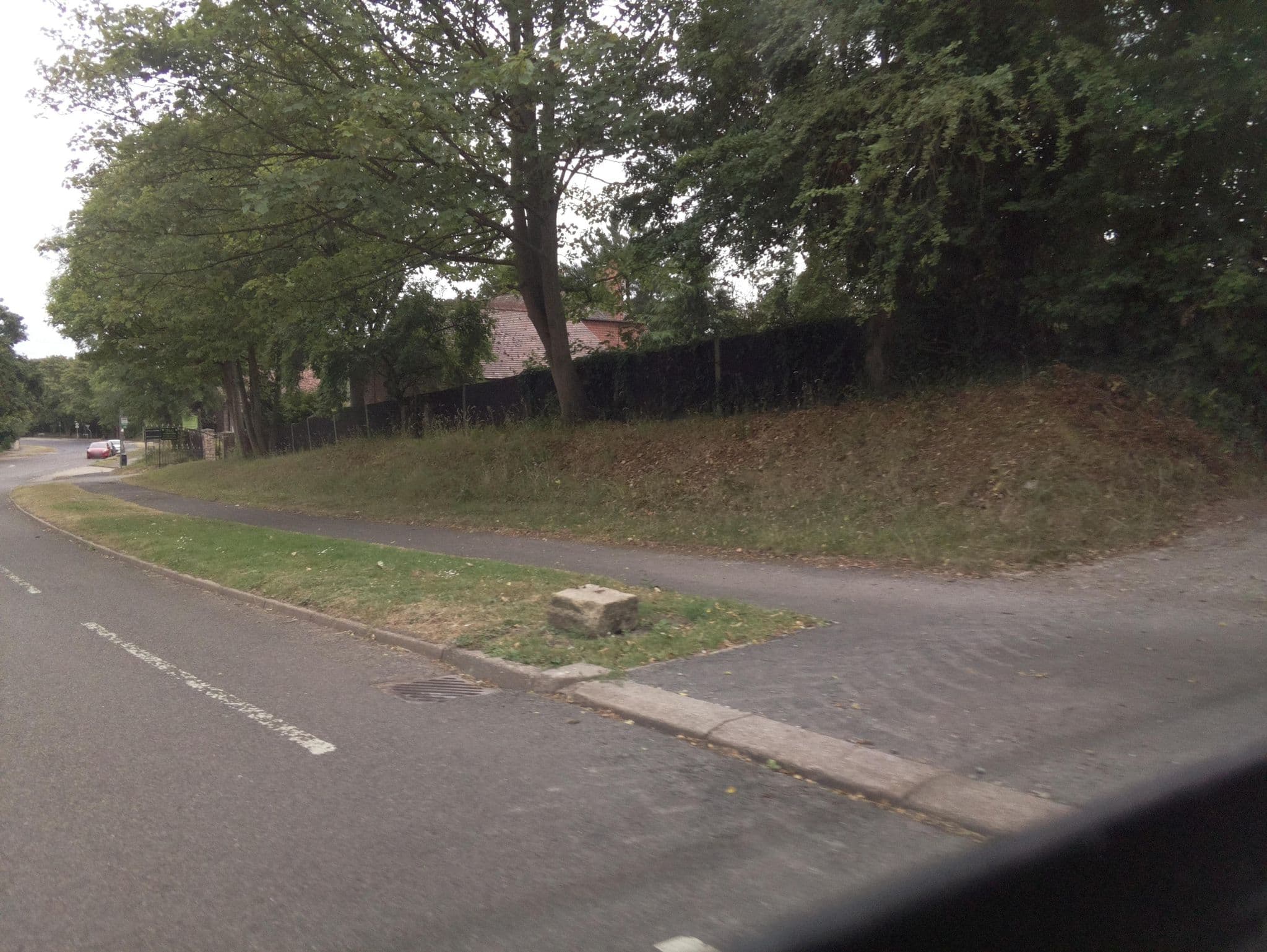 Street view near Risley Guest House, Long Eaton — © southglos (CC BY-SA · Mapillary)