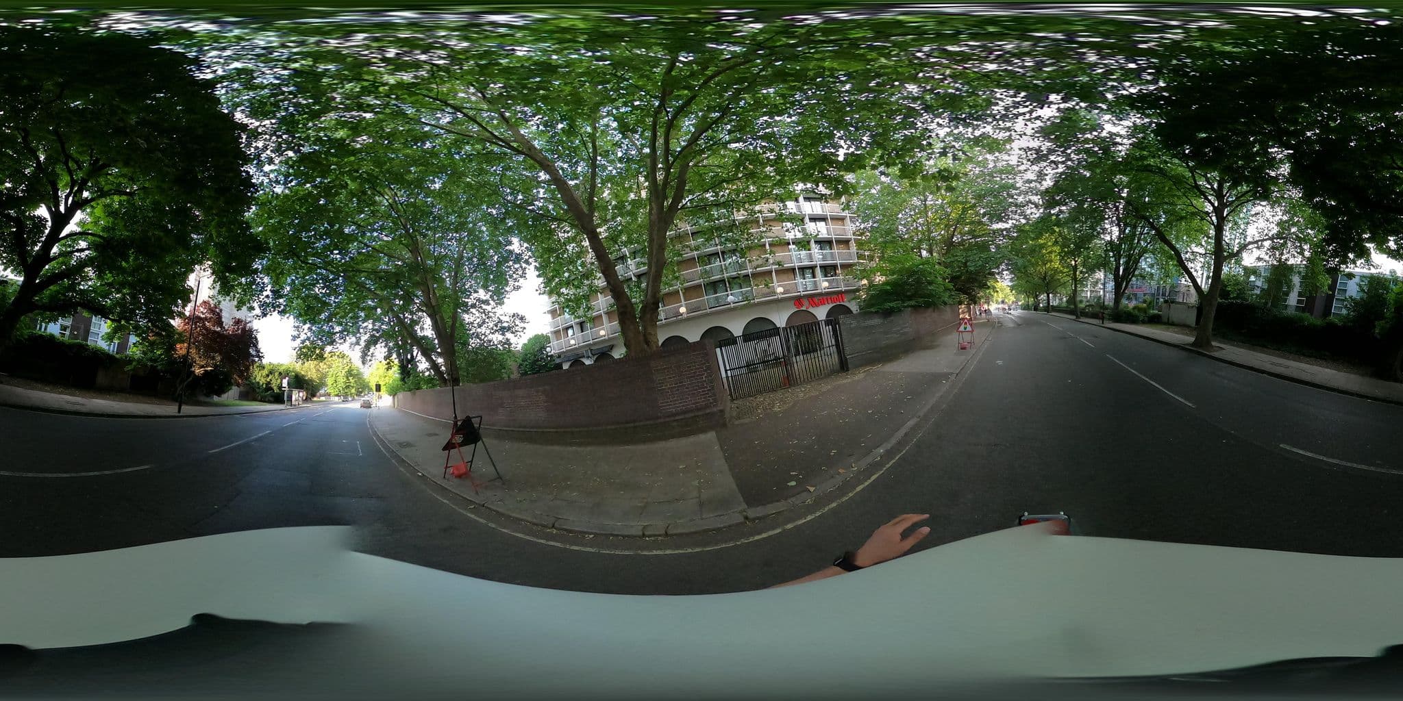 Street view near Marriott Hotel Regent's Park, Belsize Park — © NatchaponJ (CC BY-SA · Mapillary)