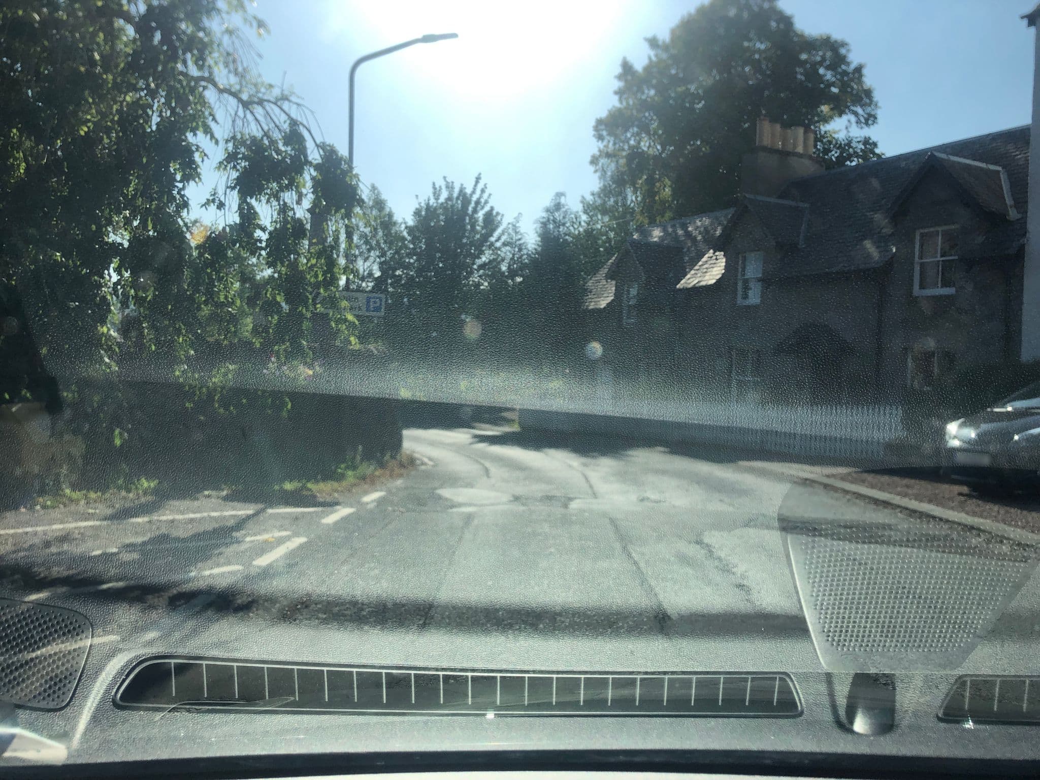 Street view near Moulin Hotel, Pitlochry — © drnoble (CC BY-SA · Mapillary)
