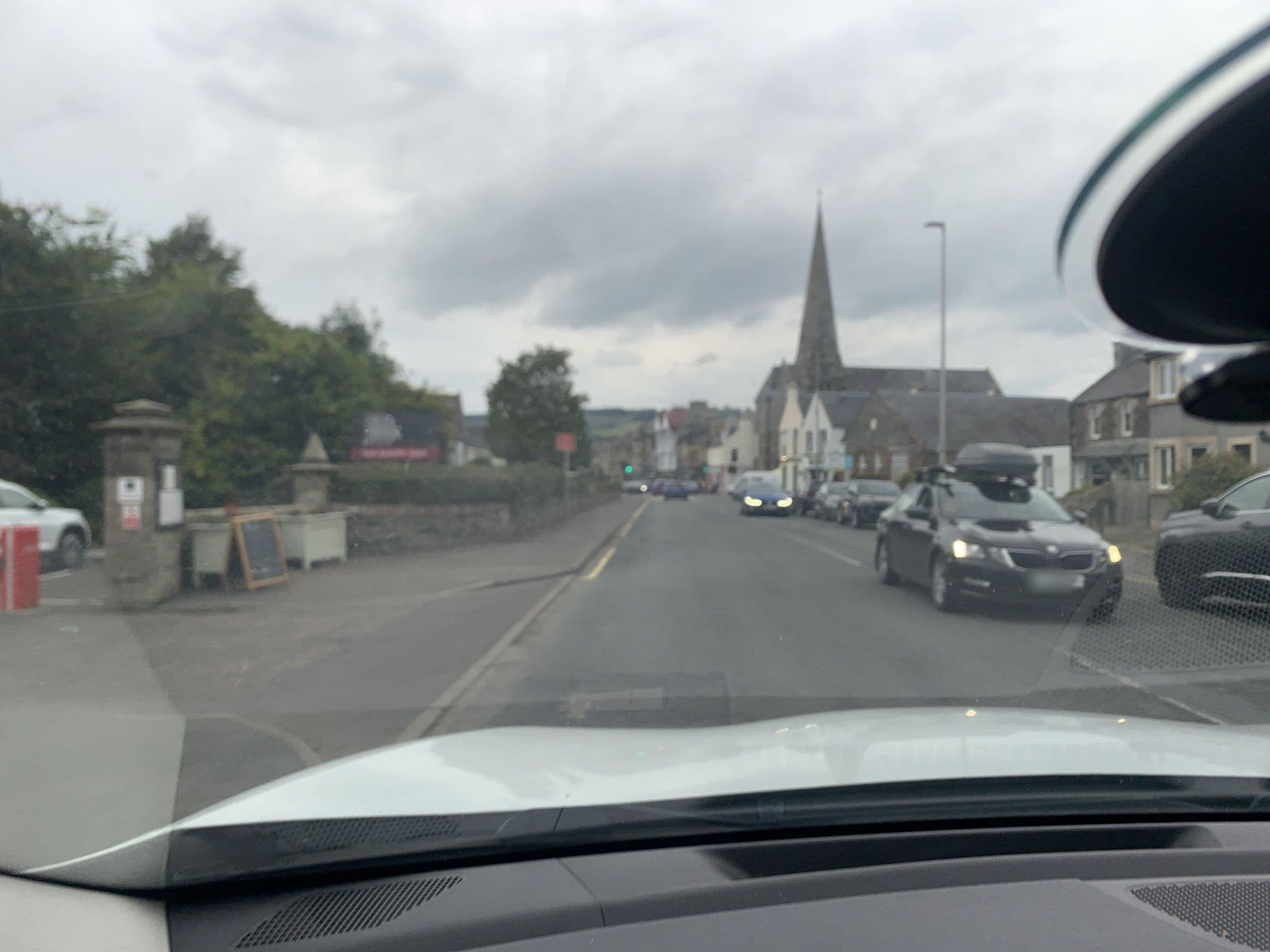 Street view near Park Hotel, Peebles — © lucagm (CC BY-SA · Mapillary)