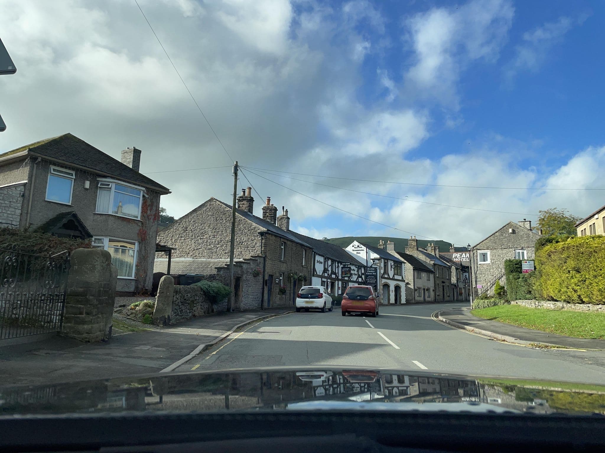 Street view near Swiss House, Hope Valley — © wasd42 (CC BY-SA · Mapillary)