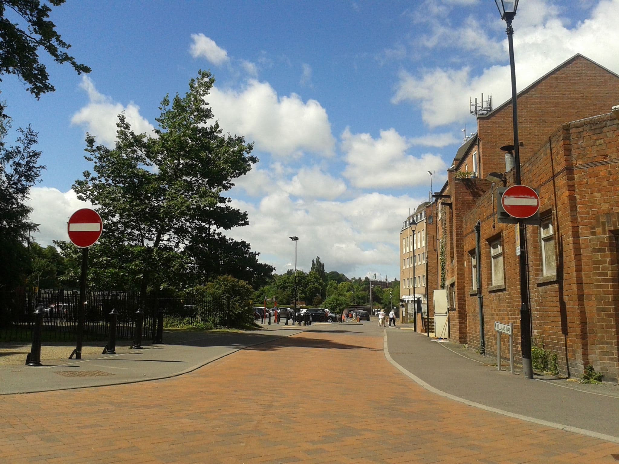 Street view near Abbots Mead Hotel, Shrewsbury — © cyclestreets (CC BY-SA · Mapillary)
