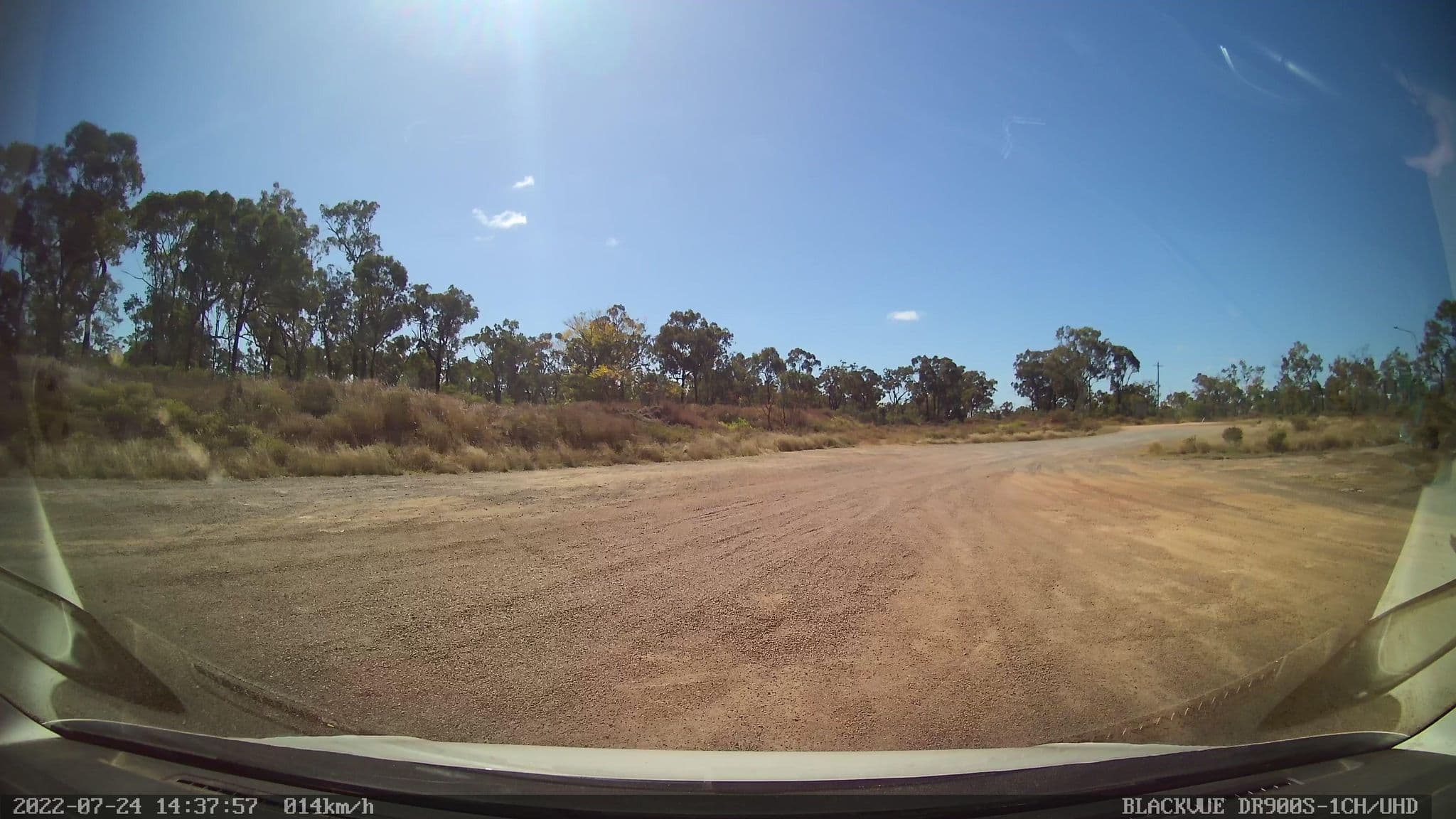 Street view near Junction Rest Area, Millstream — © bob3bob3 (CC BY-SA · Mapillary)