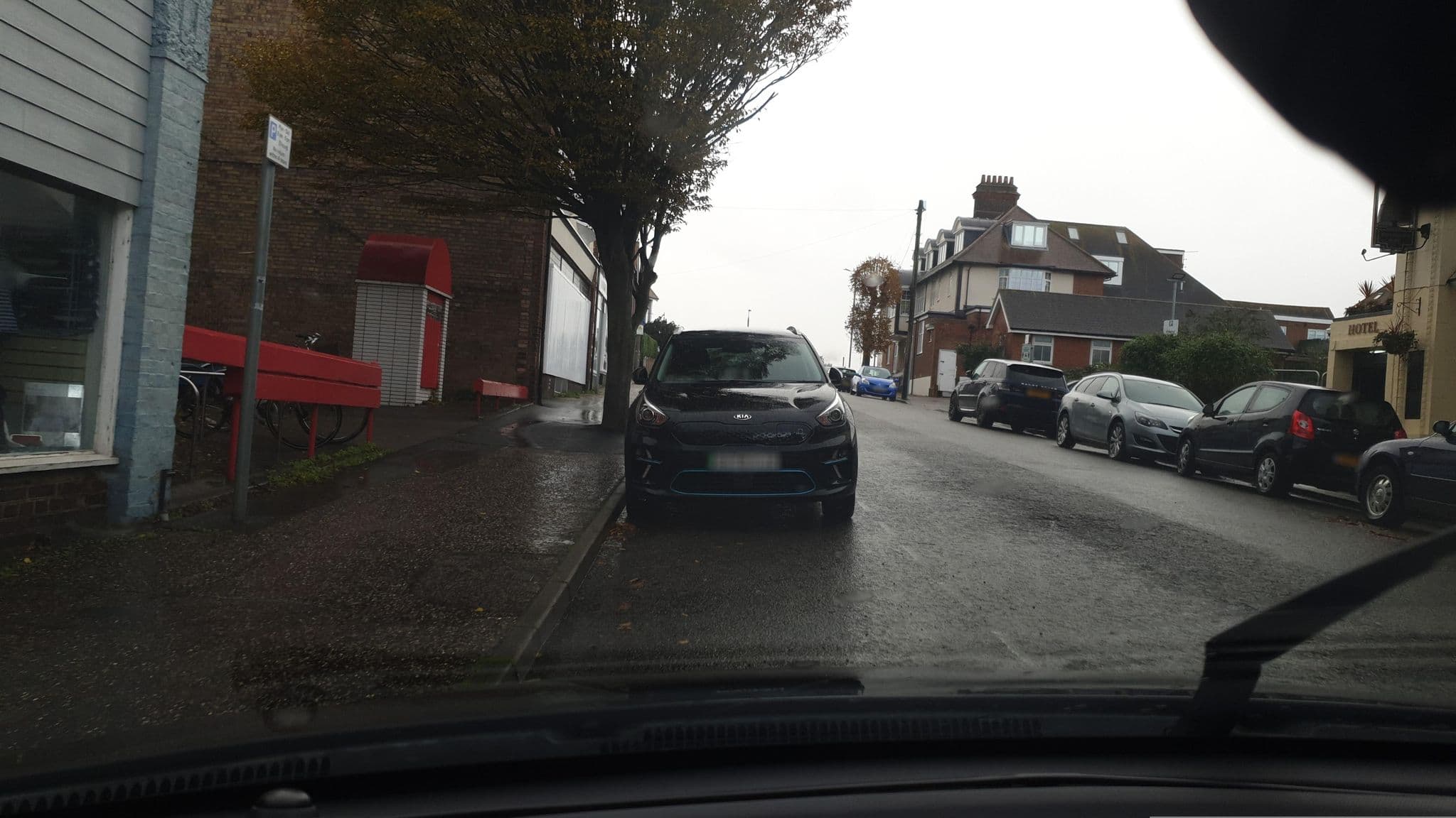 Street view near The Bottle Kiln, Dovercourt — © edloach (CC BY-SA · Mapillary)