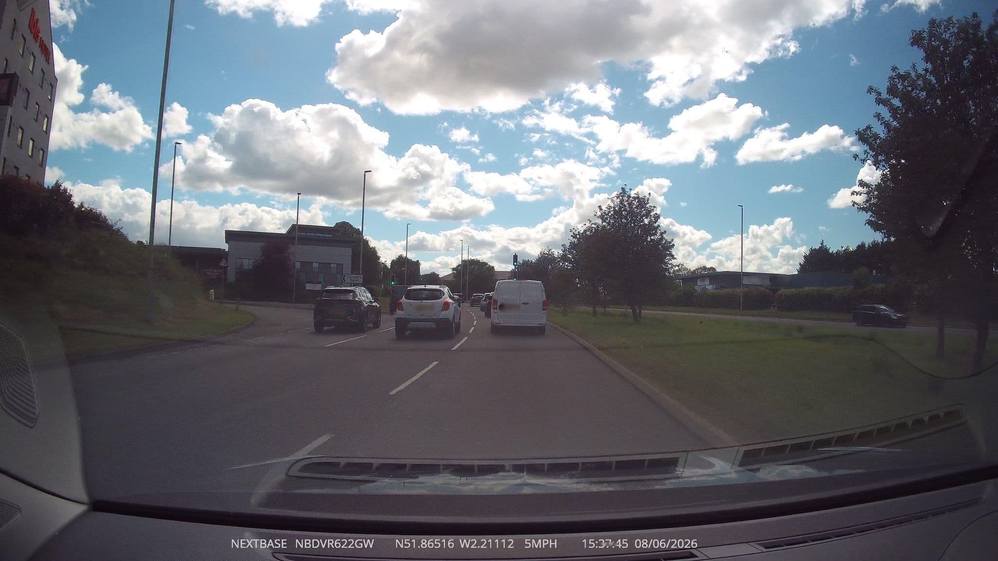 Street view near Ibis Gloucester, Barnwood — © swinetown (CC BY-SA · Mapillary)