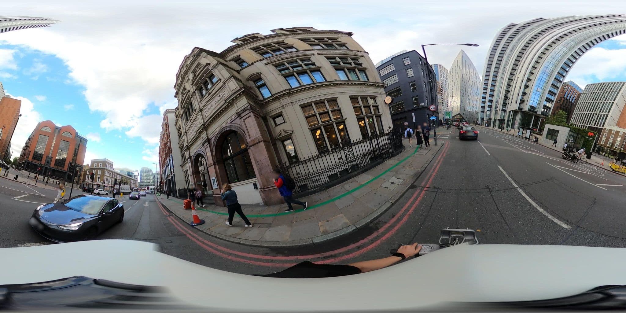 Street view near Z Hotel Shoreditch, Barbican — © NatchaponJ (CC BY-SA · Mapillary)