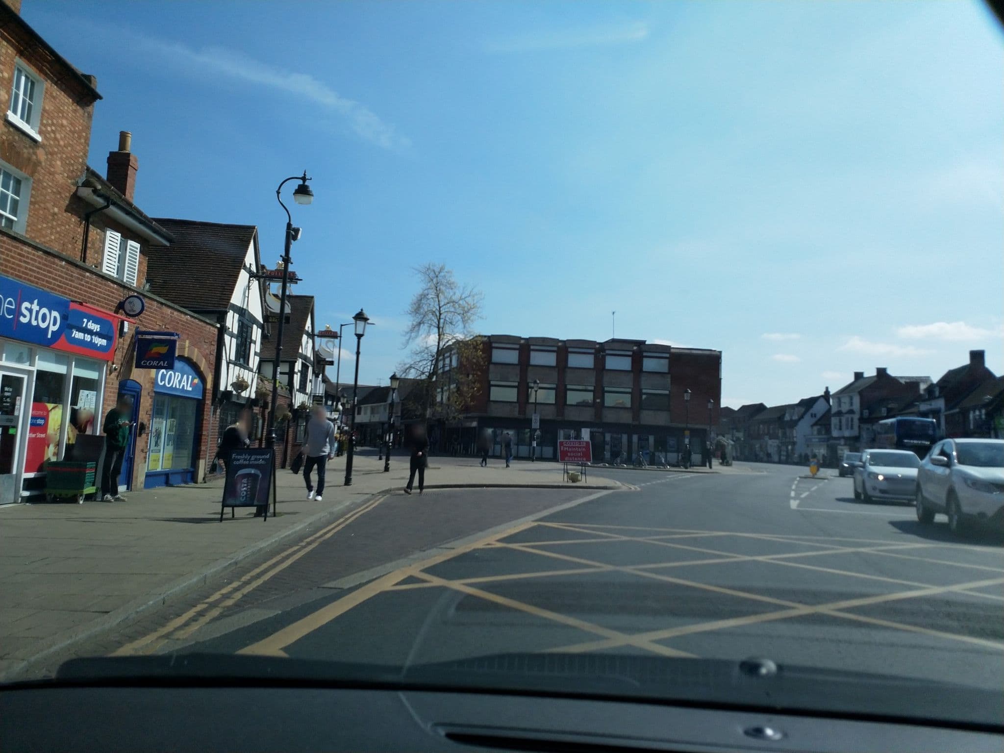 Street view near White Swan Hotel, Stratford-upon-Avon — © laye (CC BY-SA · Mapillary)