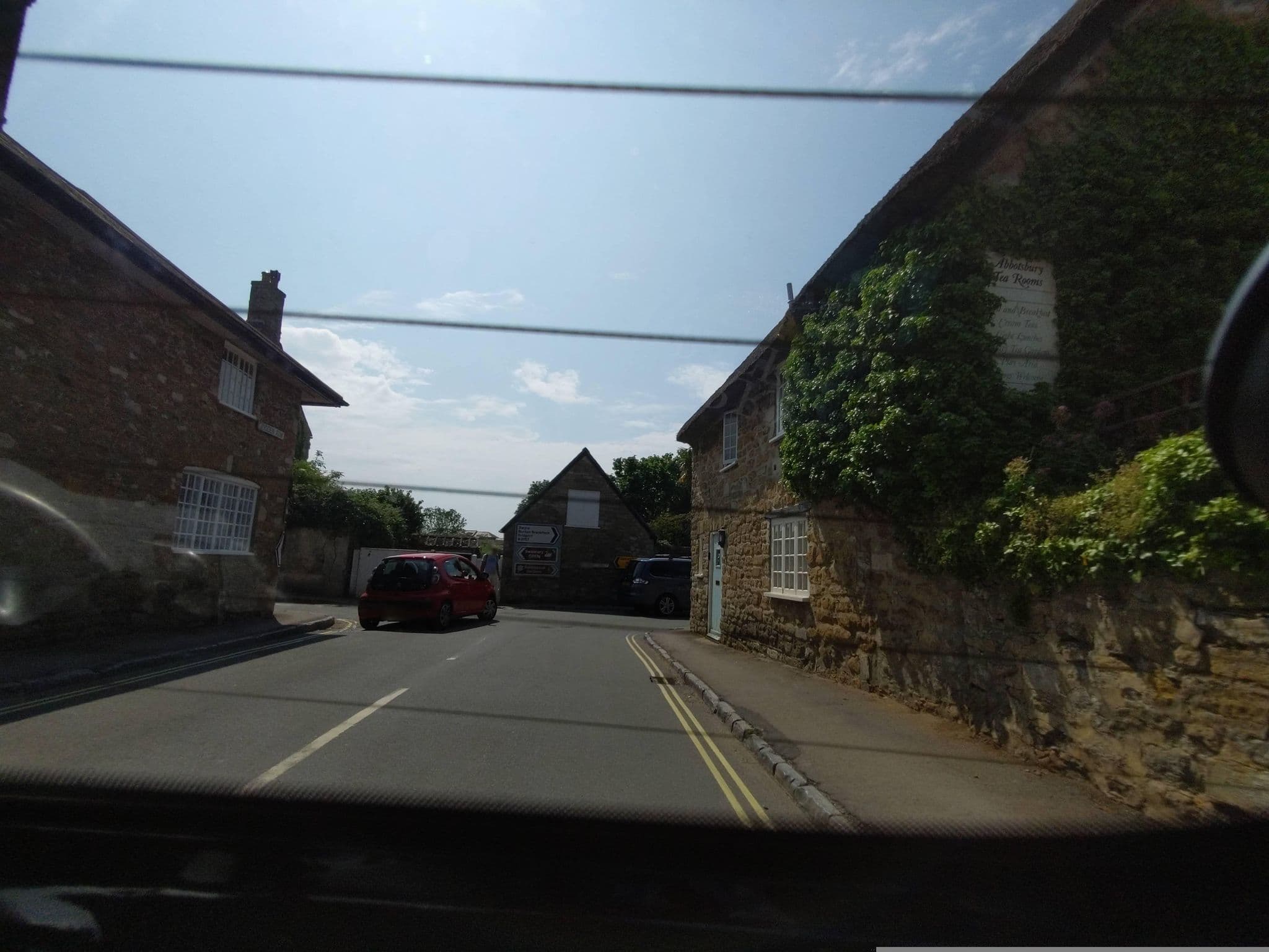 Street view near Peach's B&B, Chickerell — © WaggyDog (CC BY-SA · Mapillary)