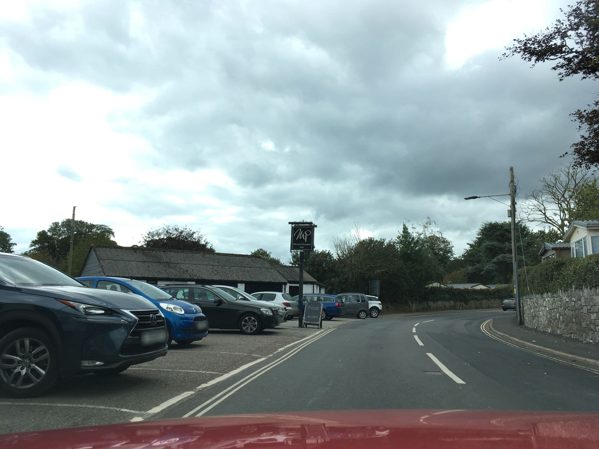 Street view near Mount Pleasant Inn, Dawlish — © southglos (CC BY-SA · Mapillary)