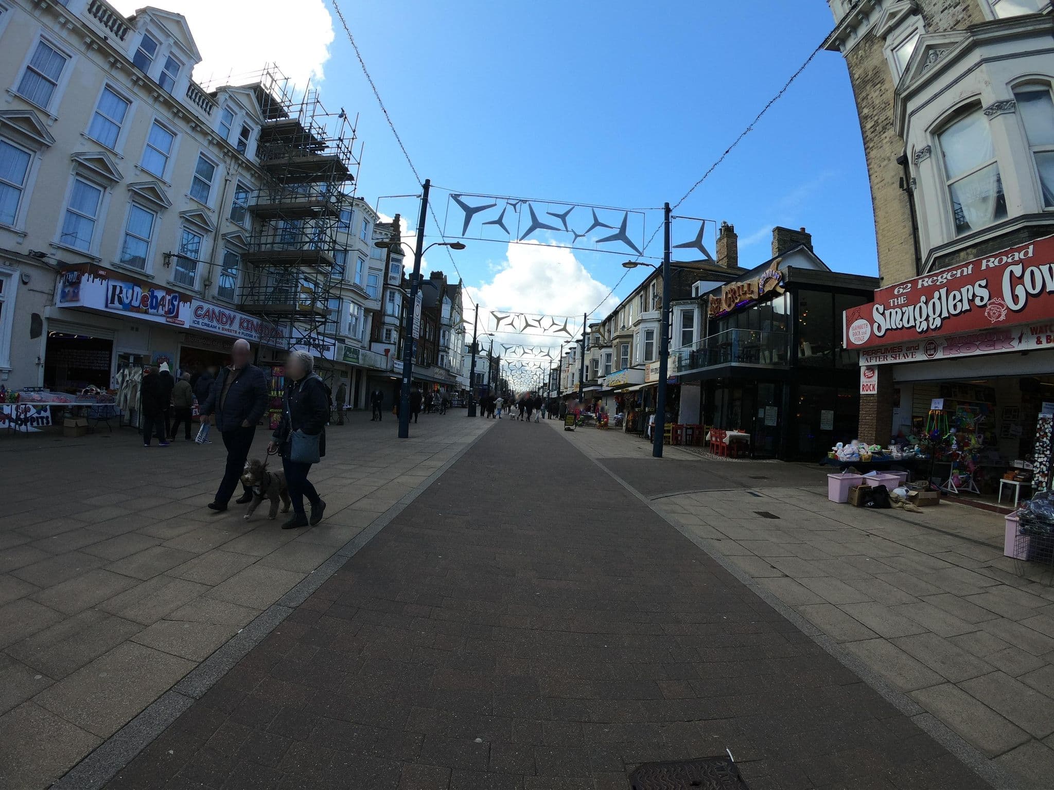 Street view near New Beach Hotel, Great Yarmouth — © RCCL (CC BY-SA · Mapillary)